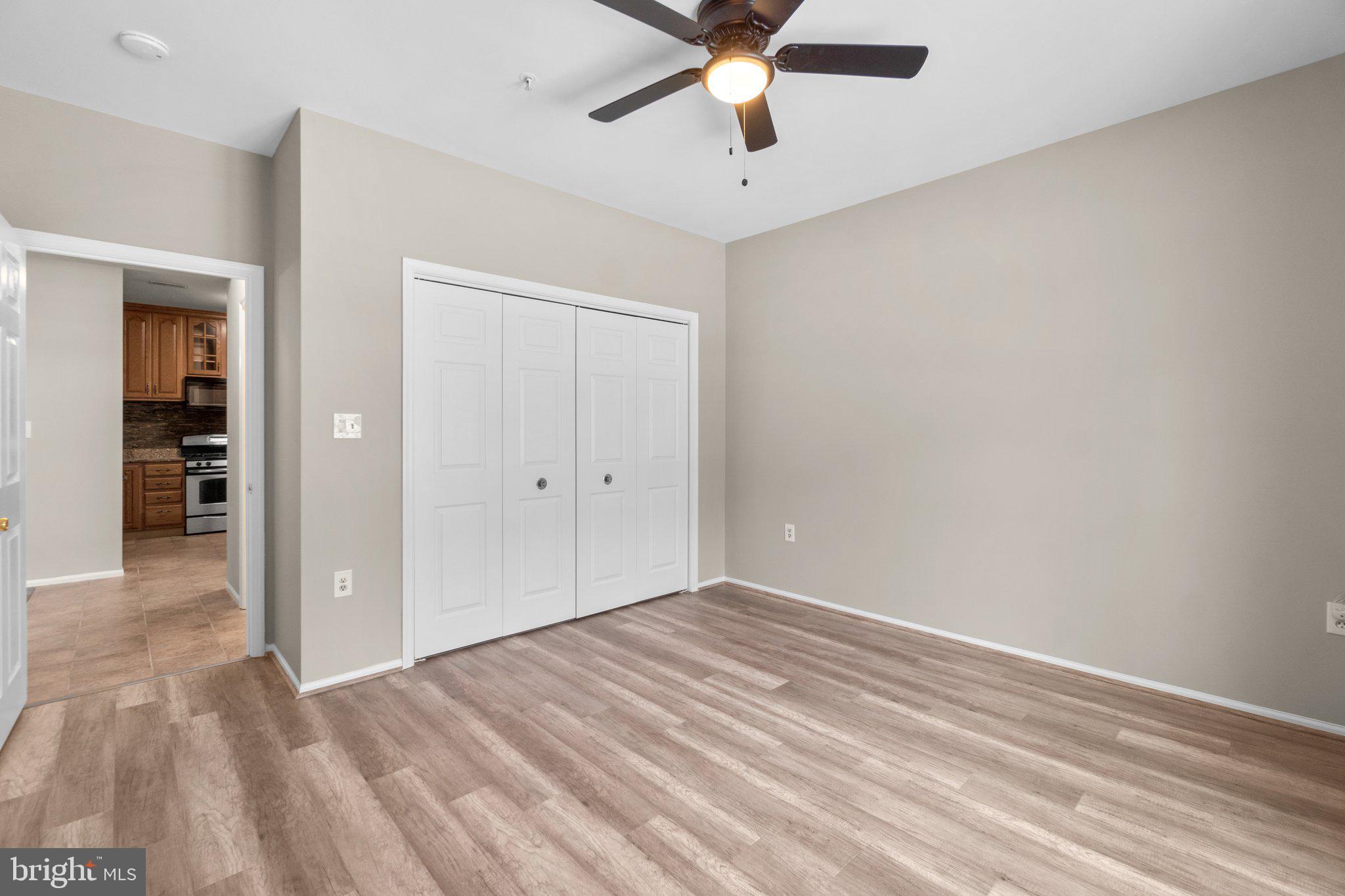 SPRING MILL - Residential Lease