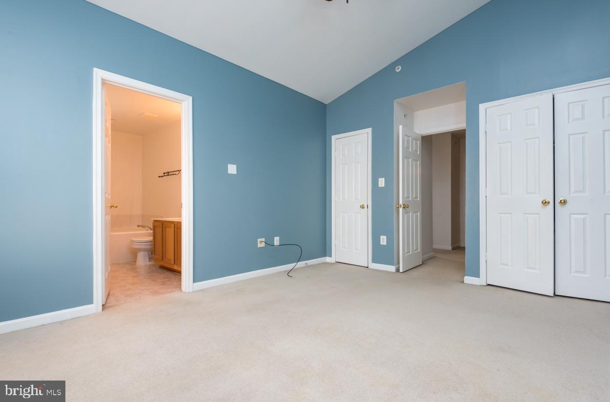 JACKSONS RIDGE CONDOS - Residential Lease