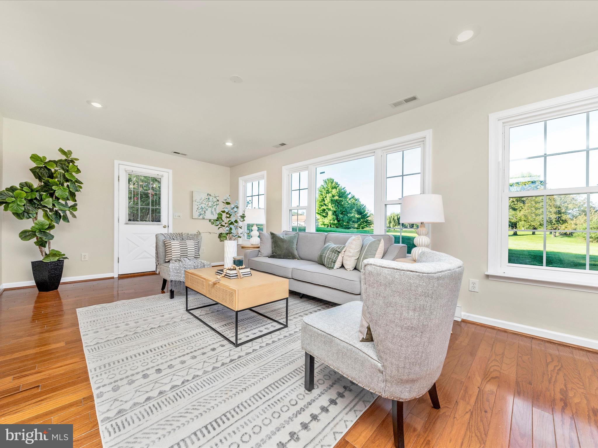 CRESTWOOD VILLAGE - Residential