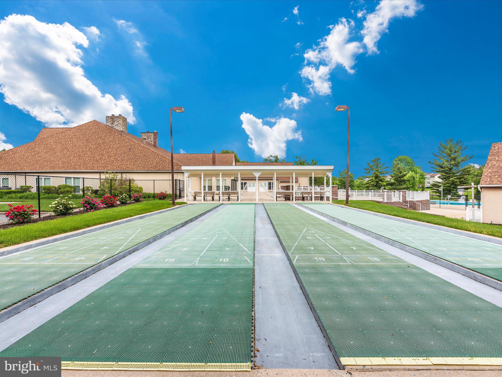 CRESTWOOD VILLAGE - Residential