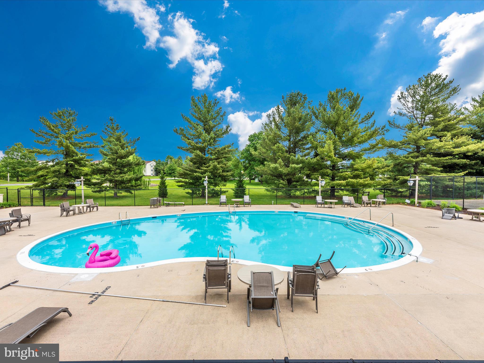 CRESTWOOD VILLAGE - Residential