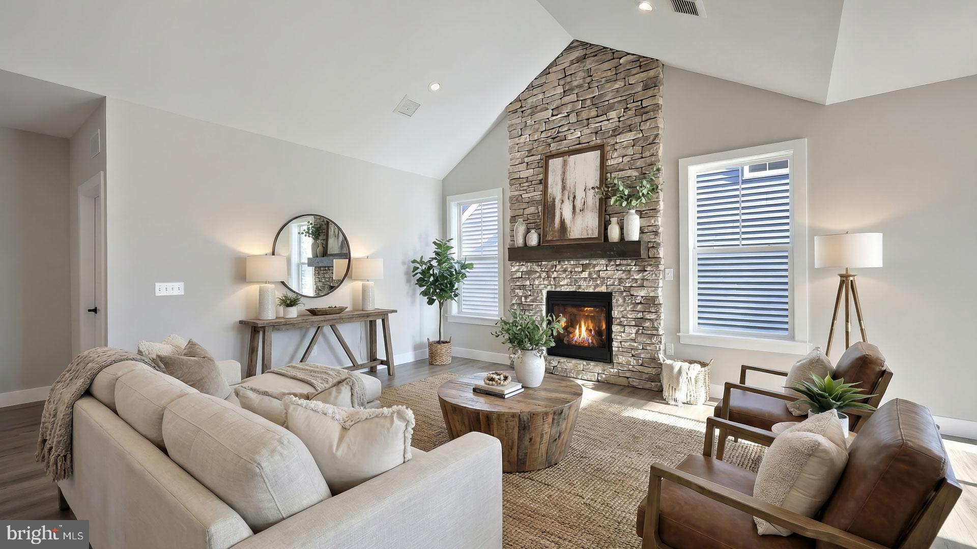WINDING CREEK - Residential