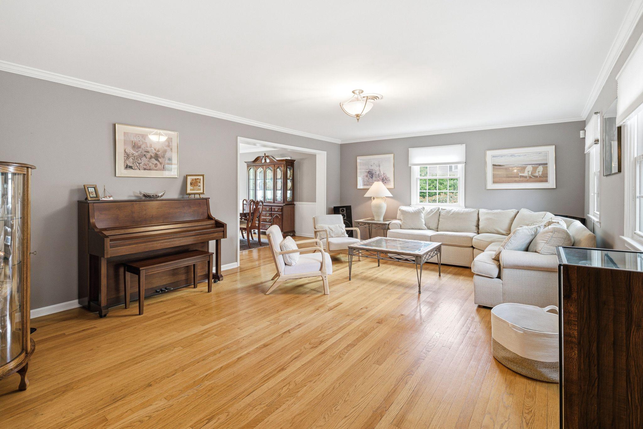 SPRINGHOUSE FARMS - Residential