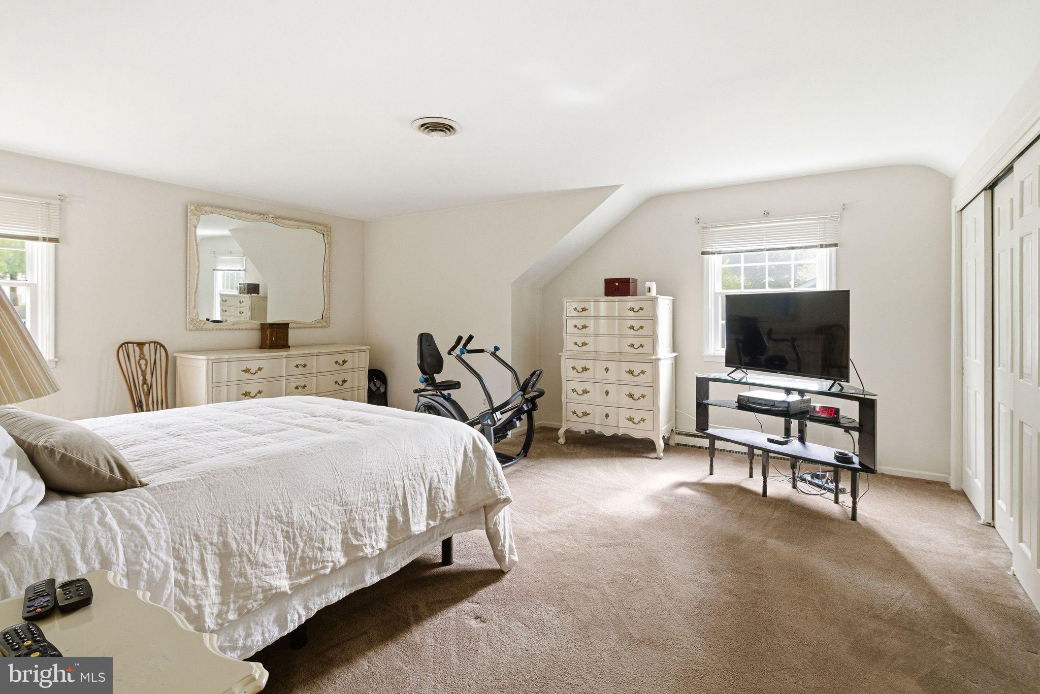 SPRINGHOUSE FARMS - Residential
