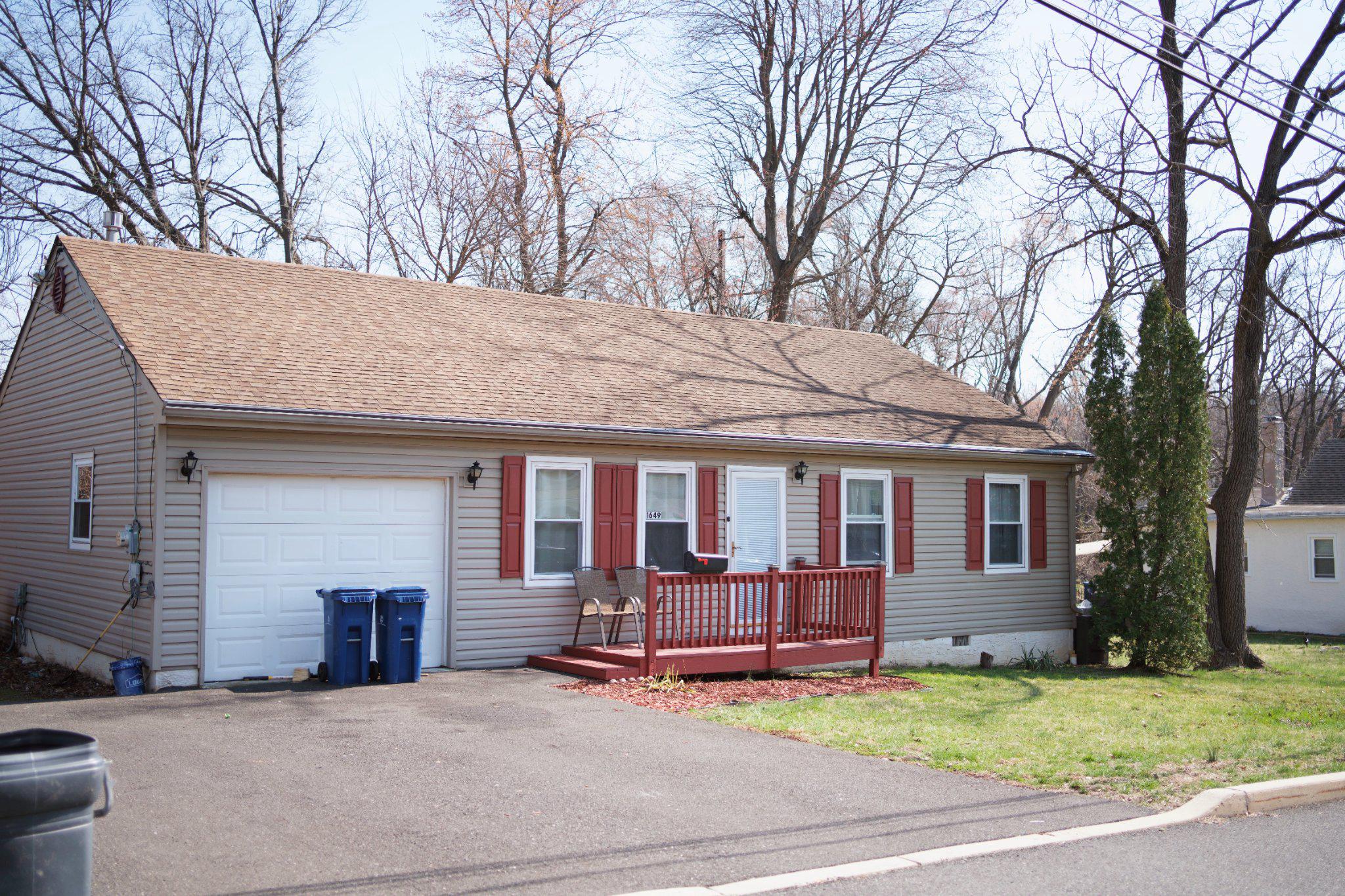 CRESTMONT - Residential