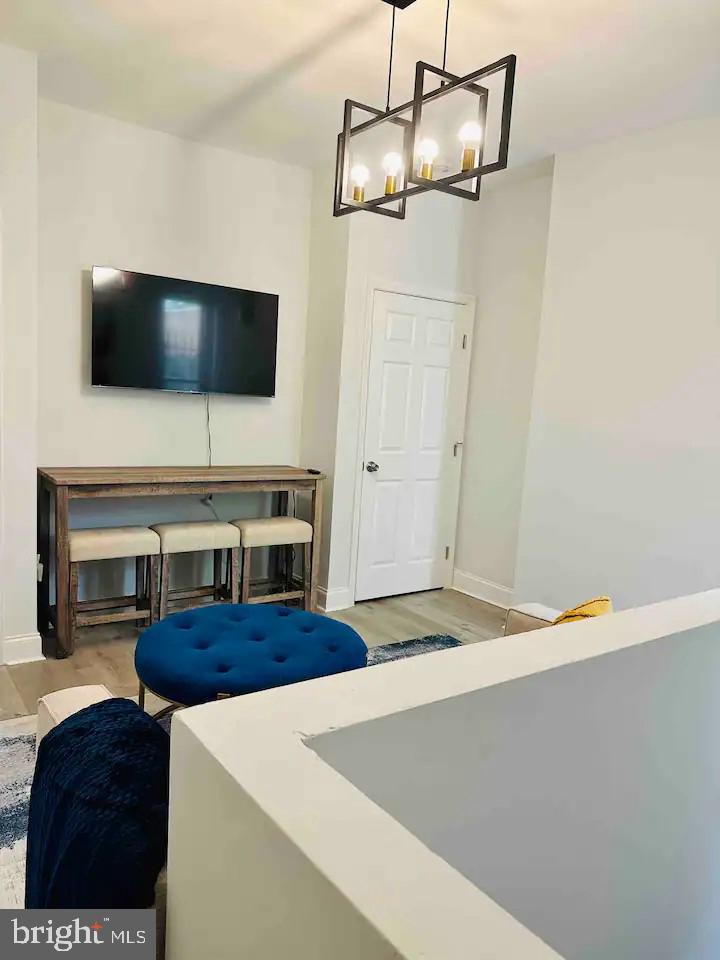 UPTON - Residential Lease
