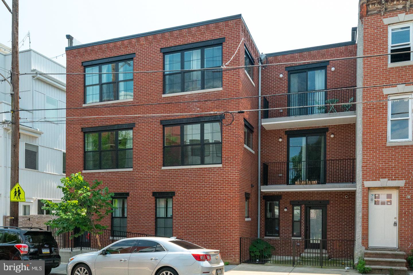 FISHTOWN - Commercial Sale