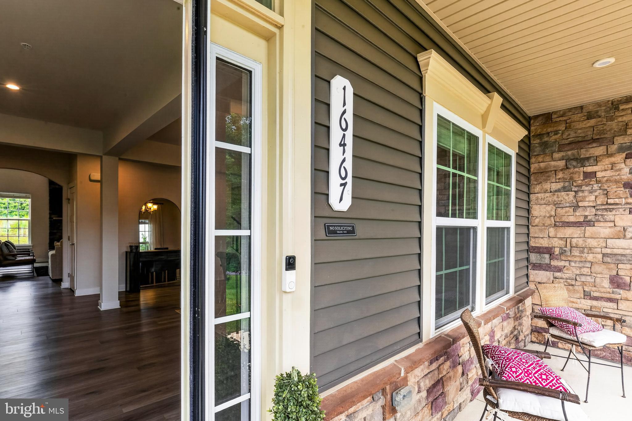 ROYAL WHITE OAKS - Residential