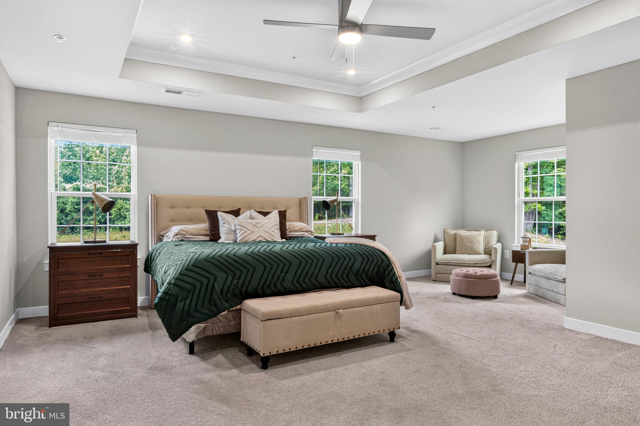 ROYAL WHITE OAKS - Residential