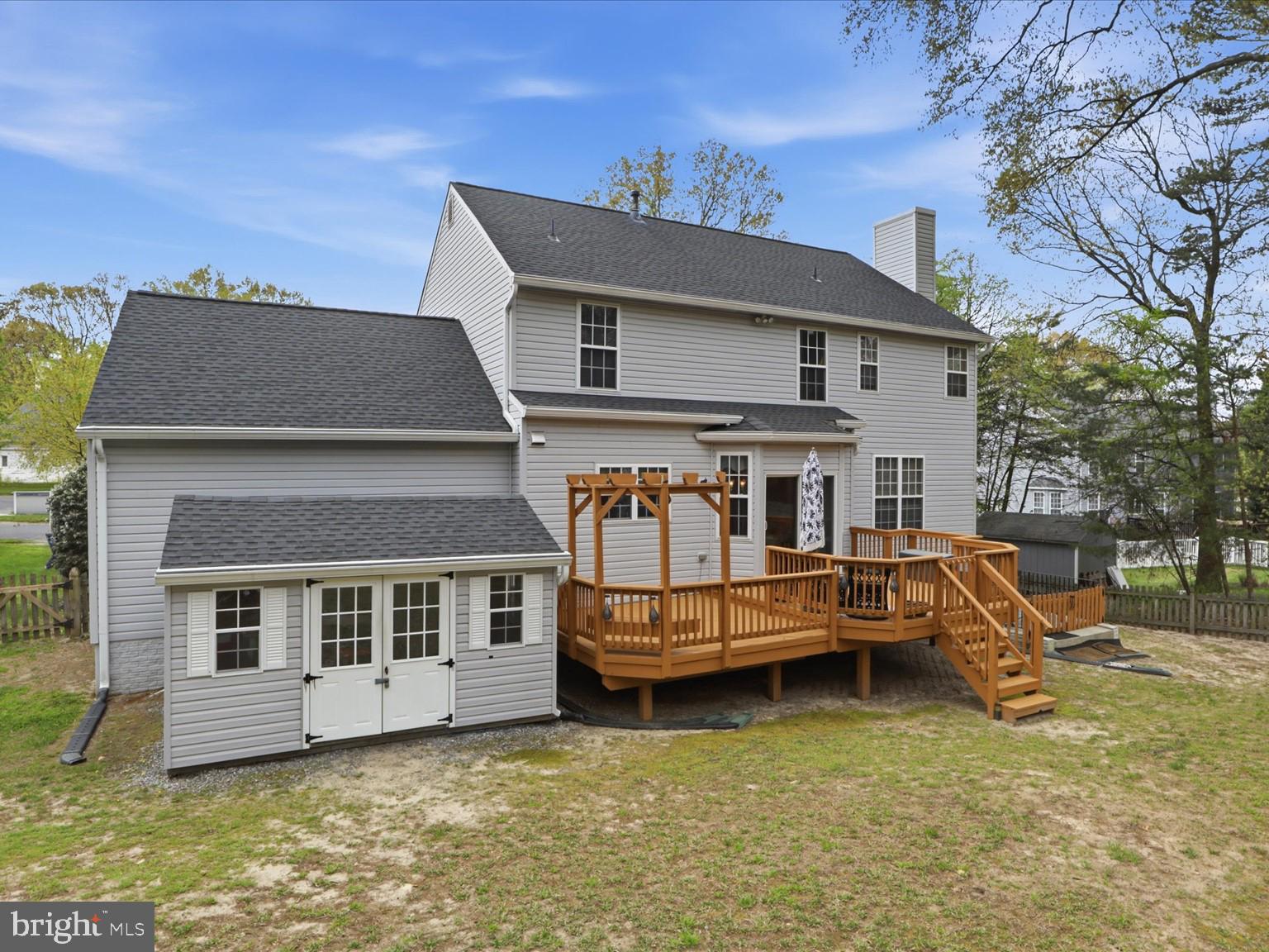 ROSE VILLAGE - Residential