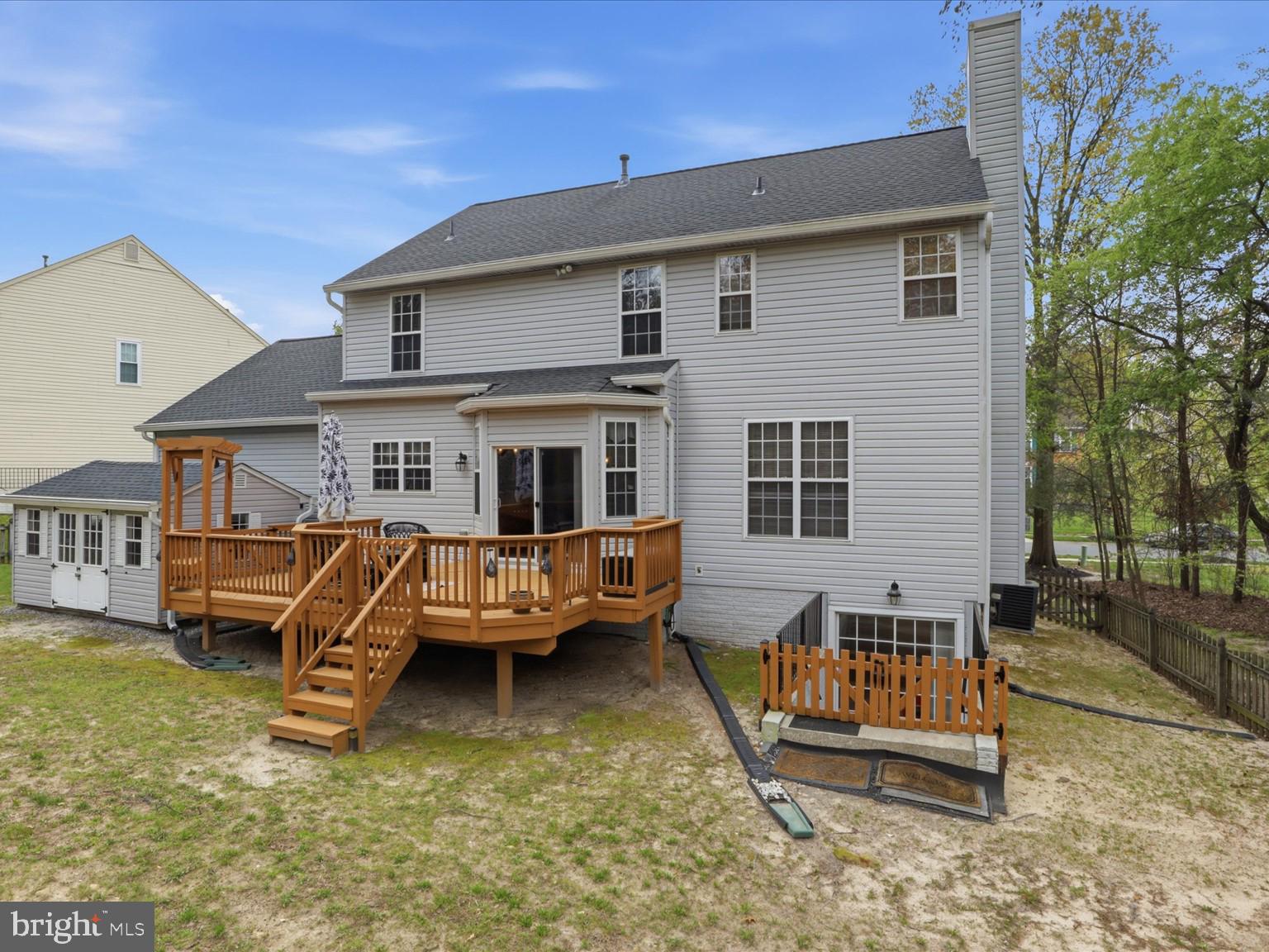 ROSE VILLAGE - Residential