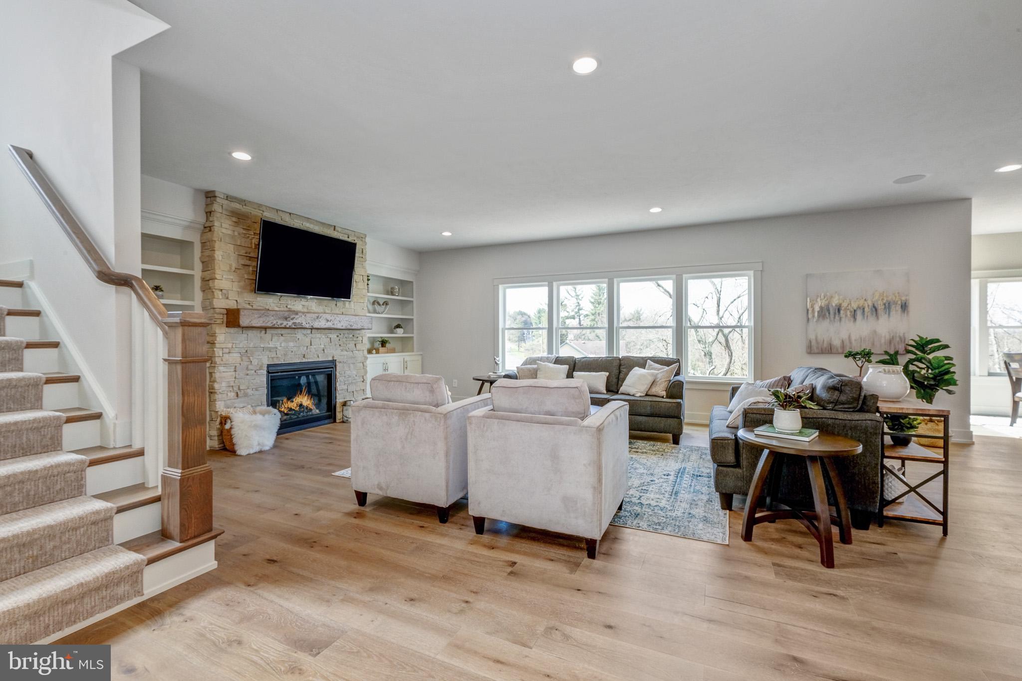 CEDAR VIEW - Residential