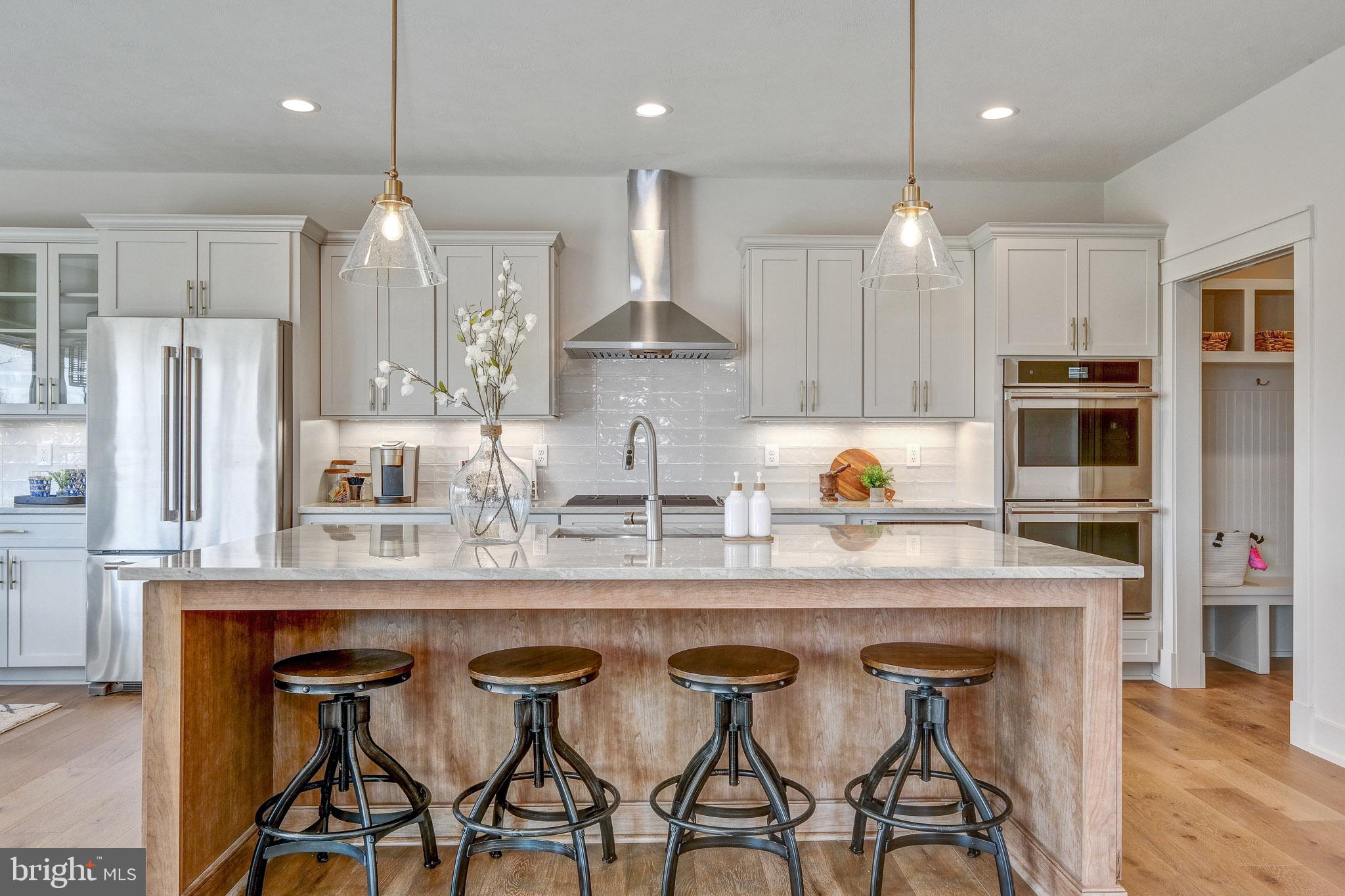 CEDAR VIEW - Residential