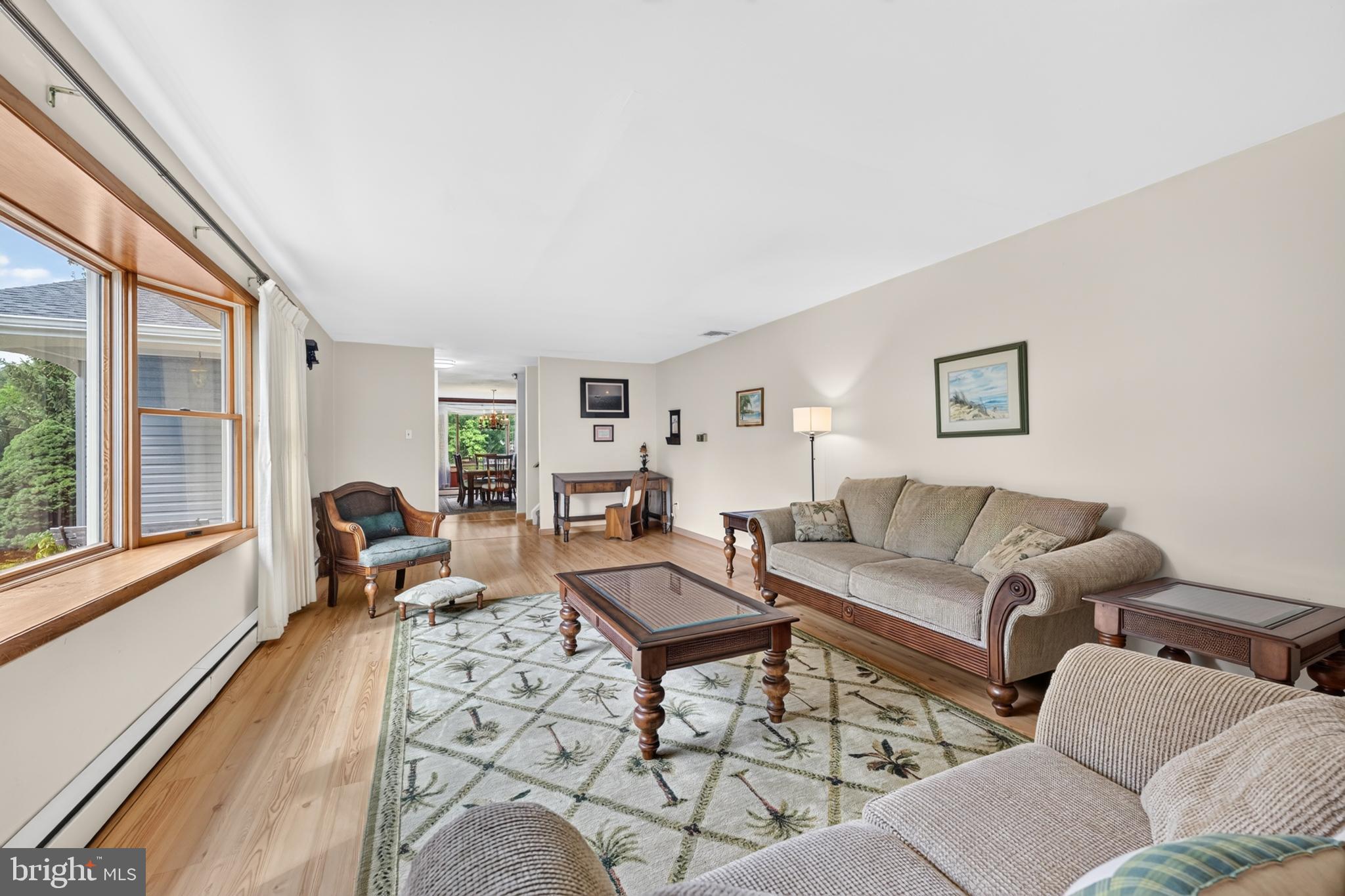 MILFORD MANOR - Residential