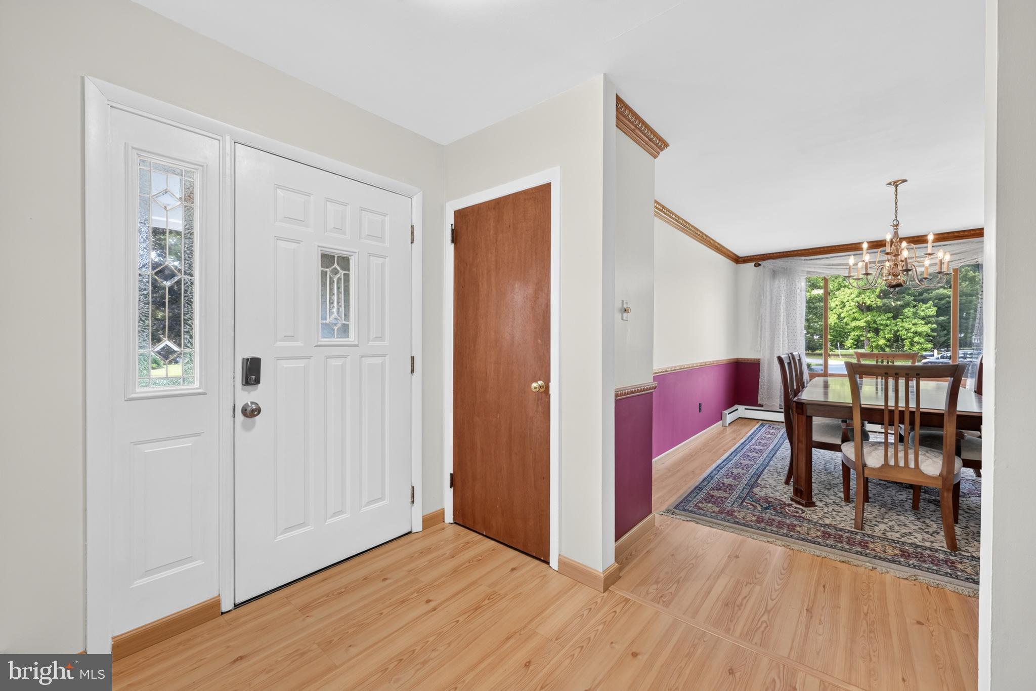 MILFORD MANOR - Residential