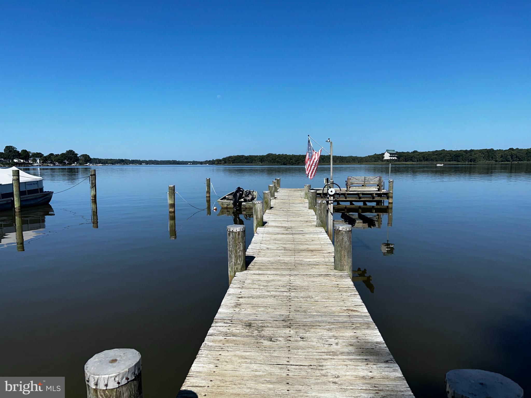 TWIN RIVER BEACH - Residential