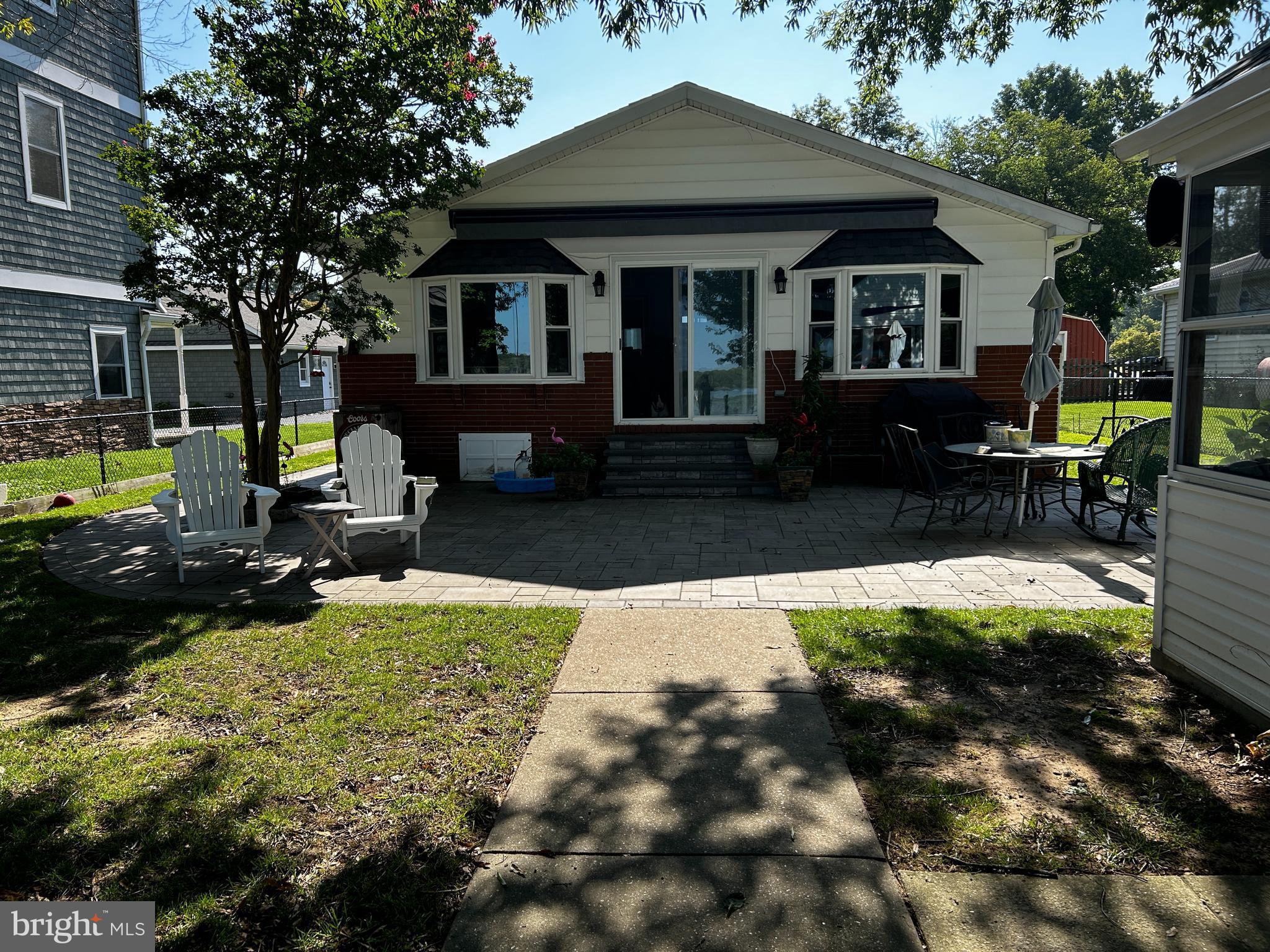 TWIN RIVER BEACH - Residential