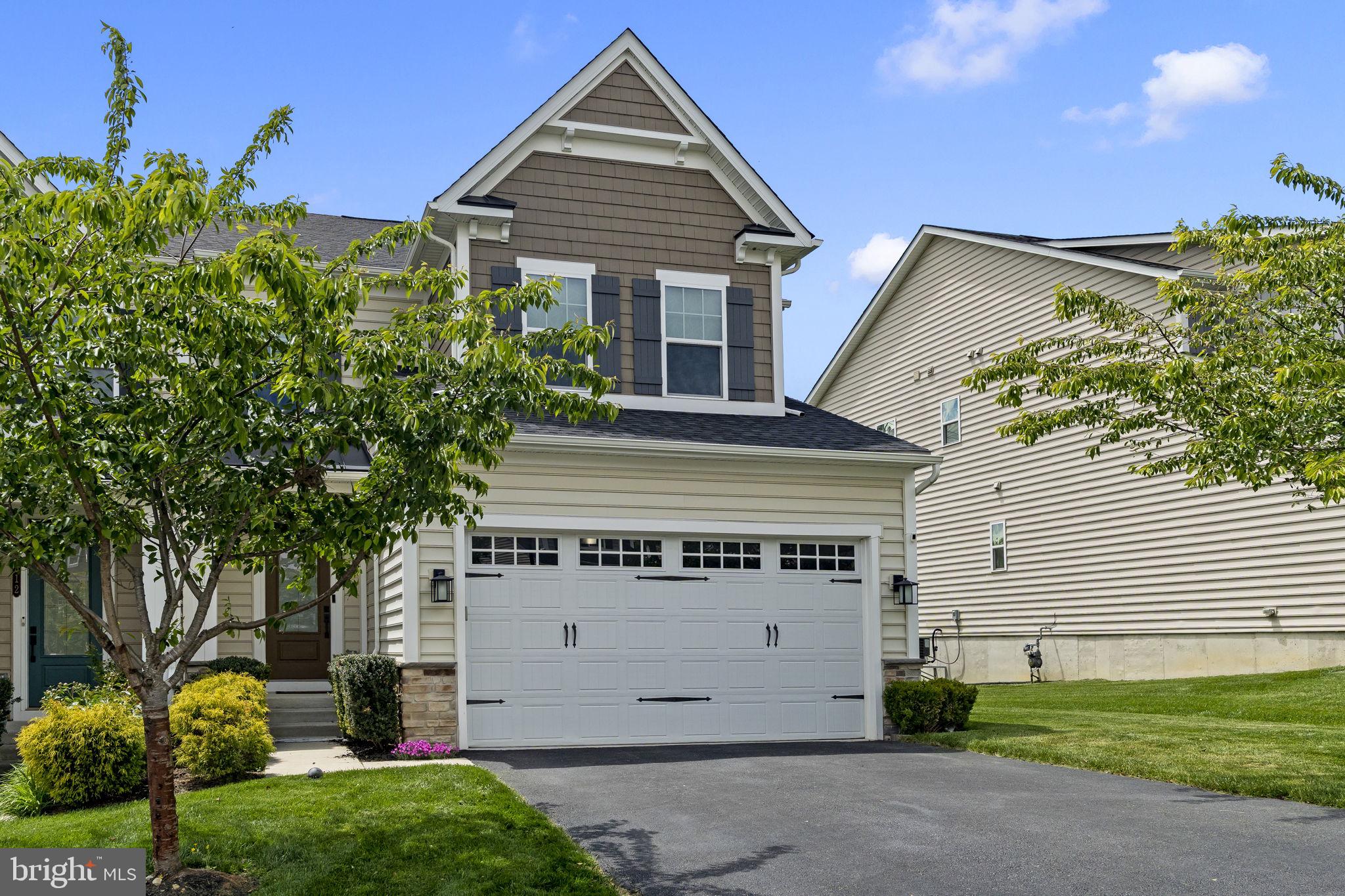 MALVERN CROSSING - Residential