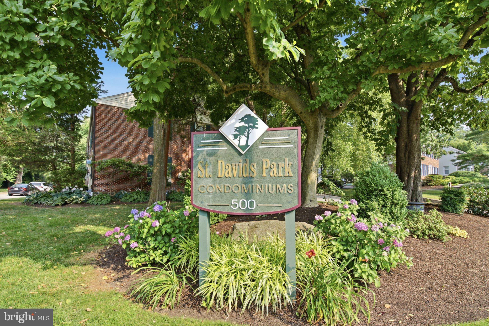 SAINT DAVIDS PARK - Residential