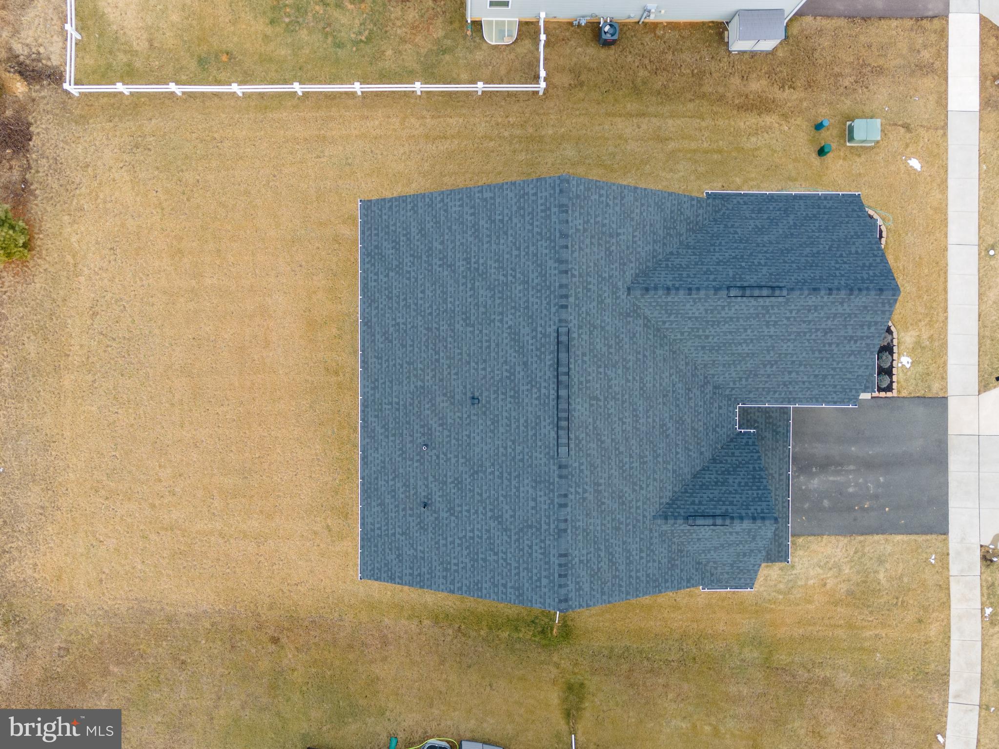 STONE HILL MEADOWS - Residential