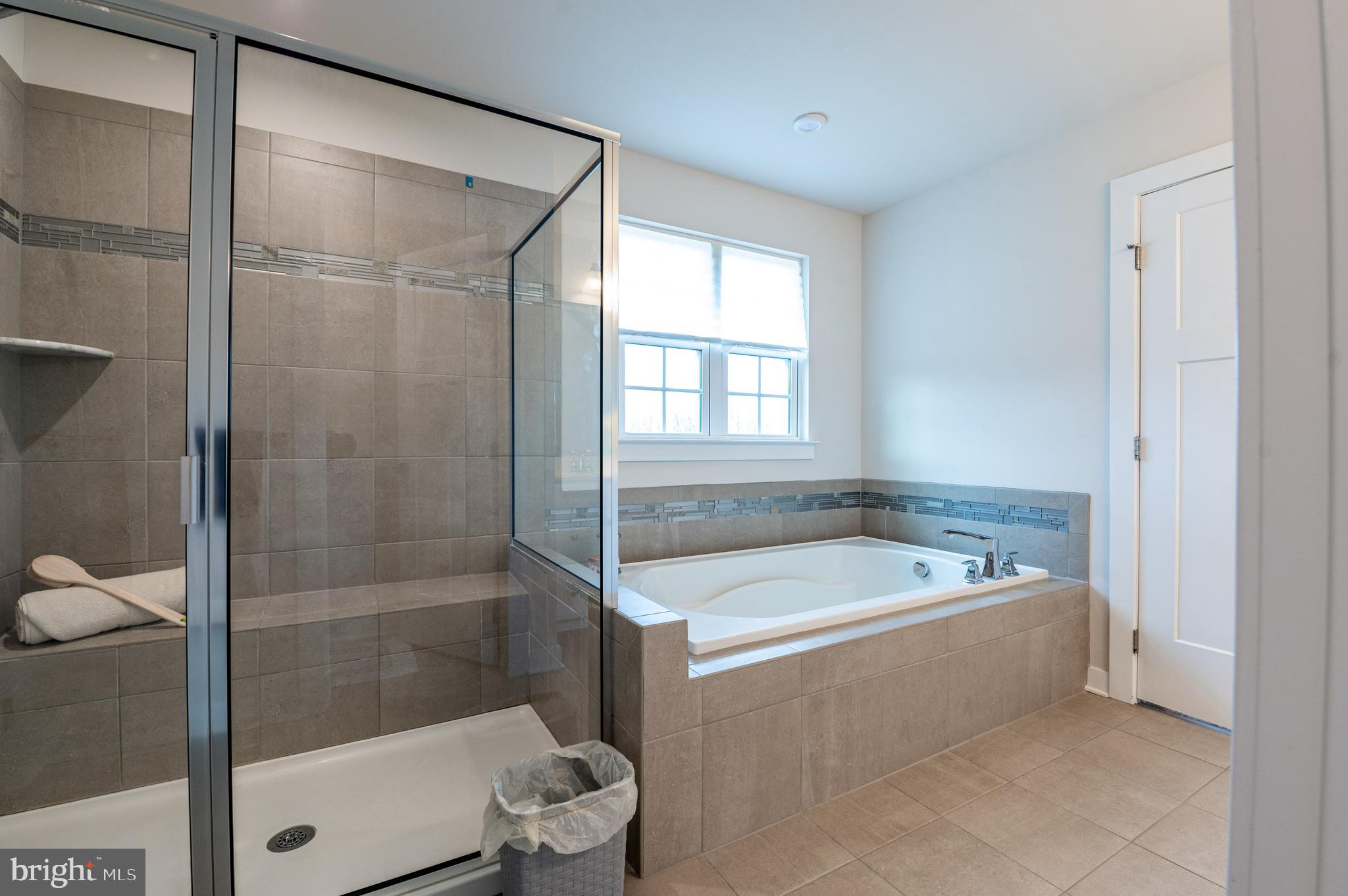 STONE HILL MEADOWS - Residential