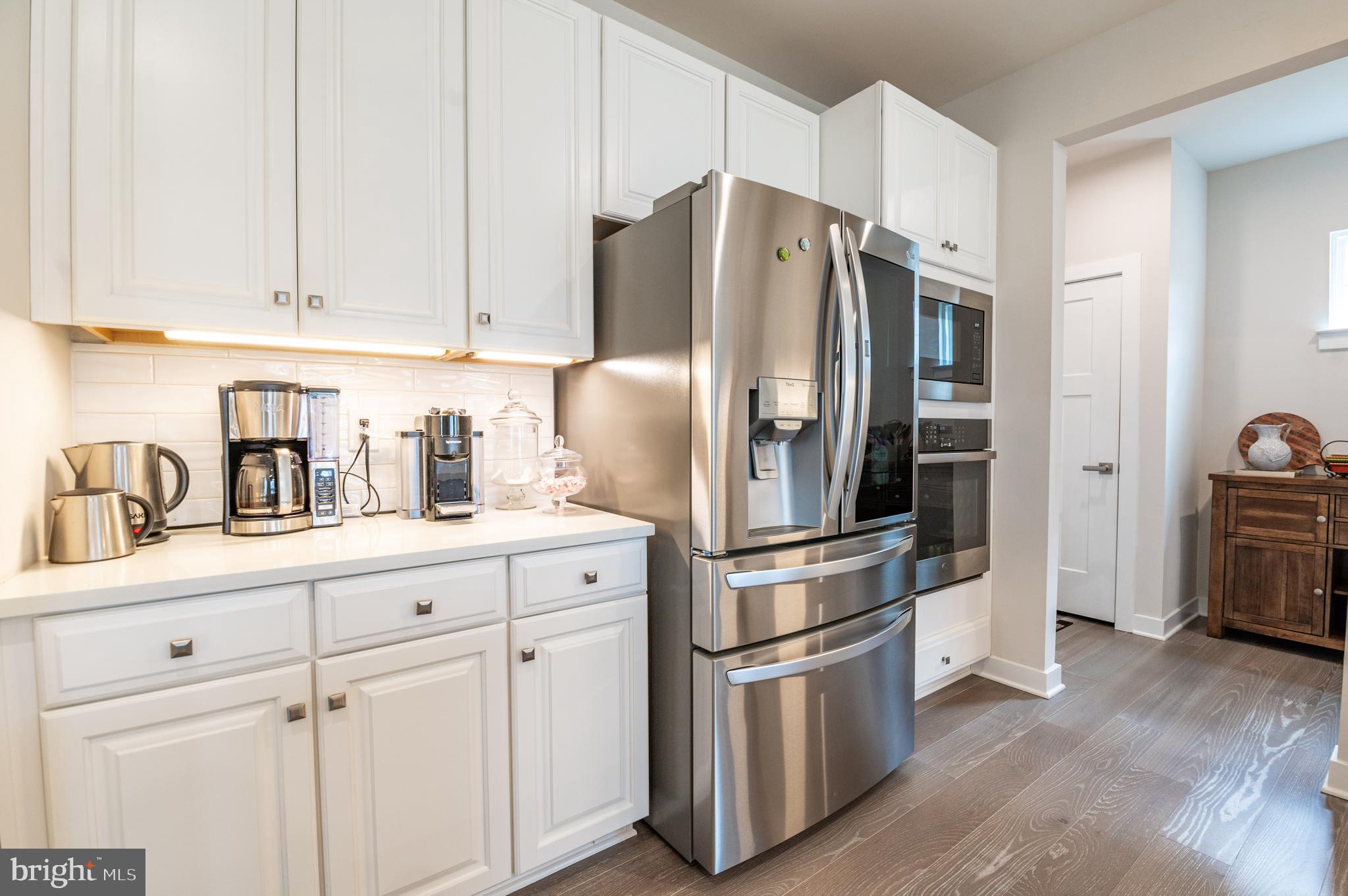 STONE HILL MEADOWS - Residential