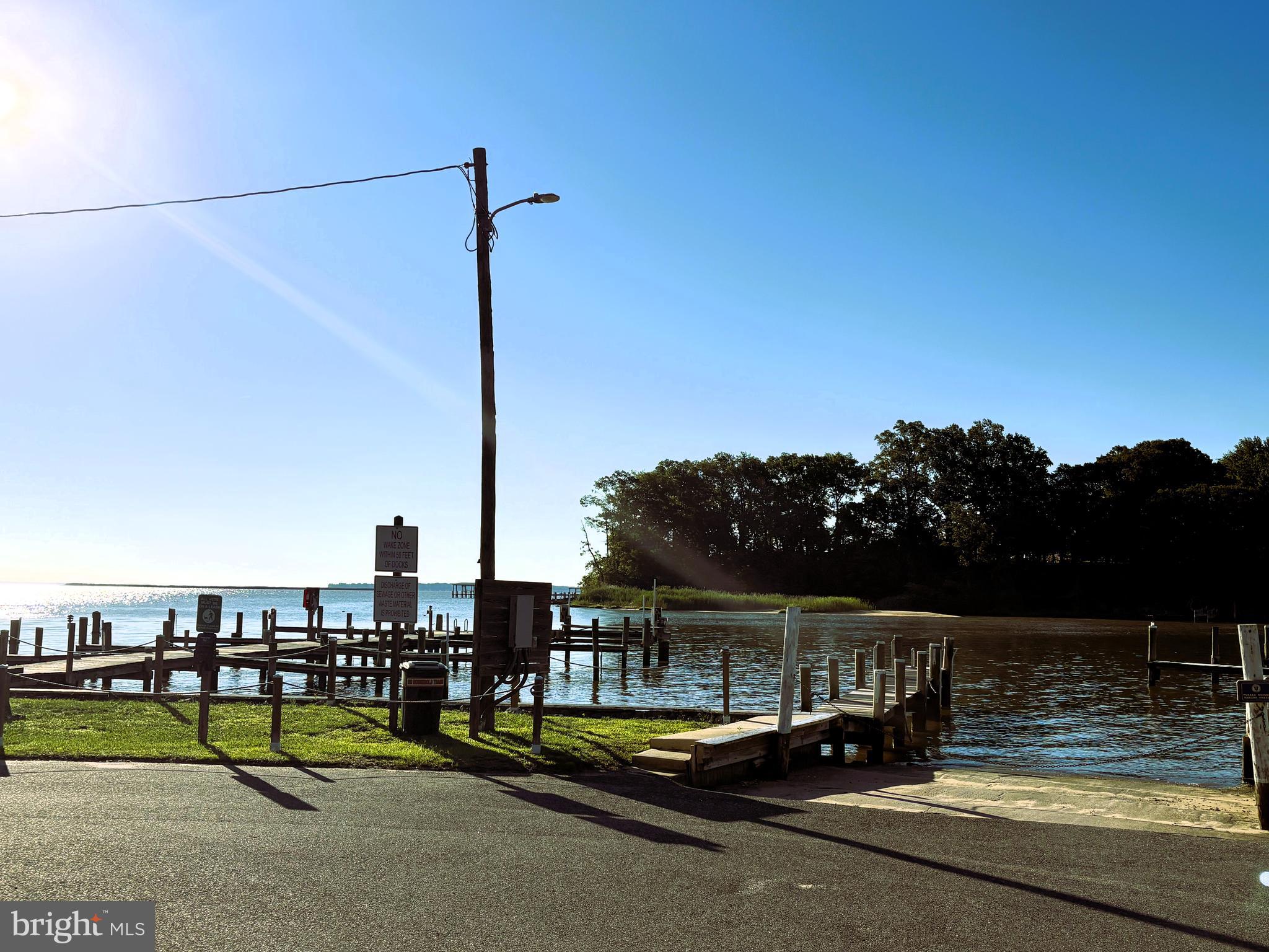 STRATFORD HARBOUR - Residential