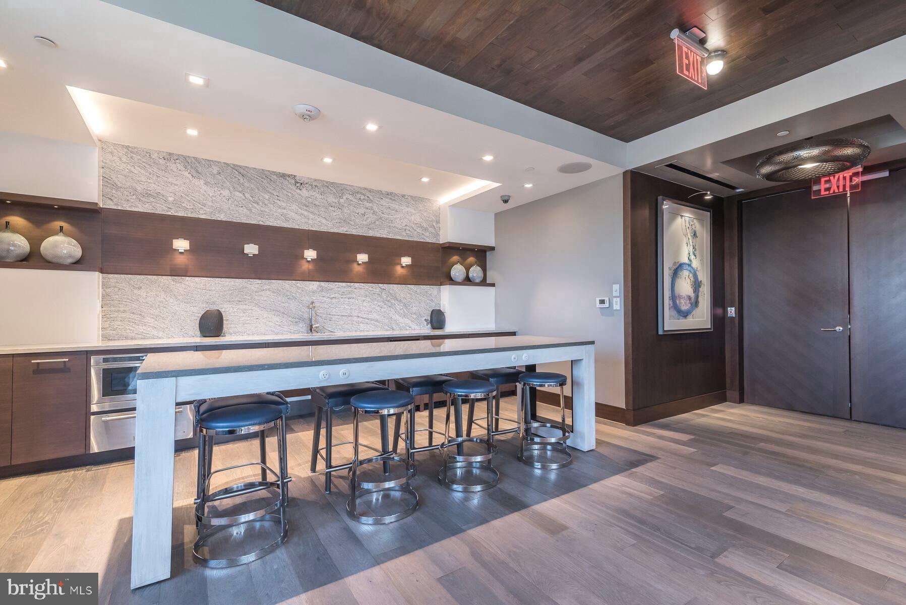 STONEHALL - Residential