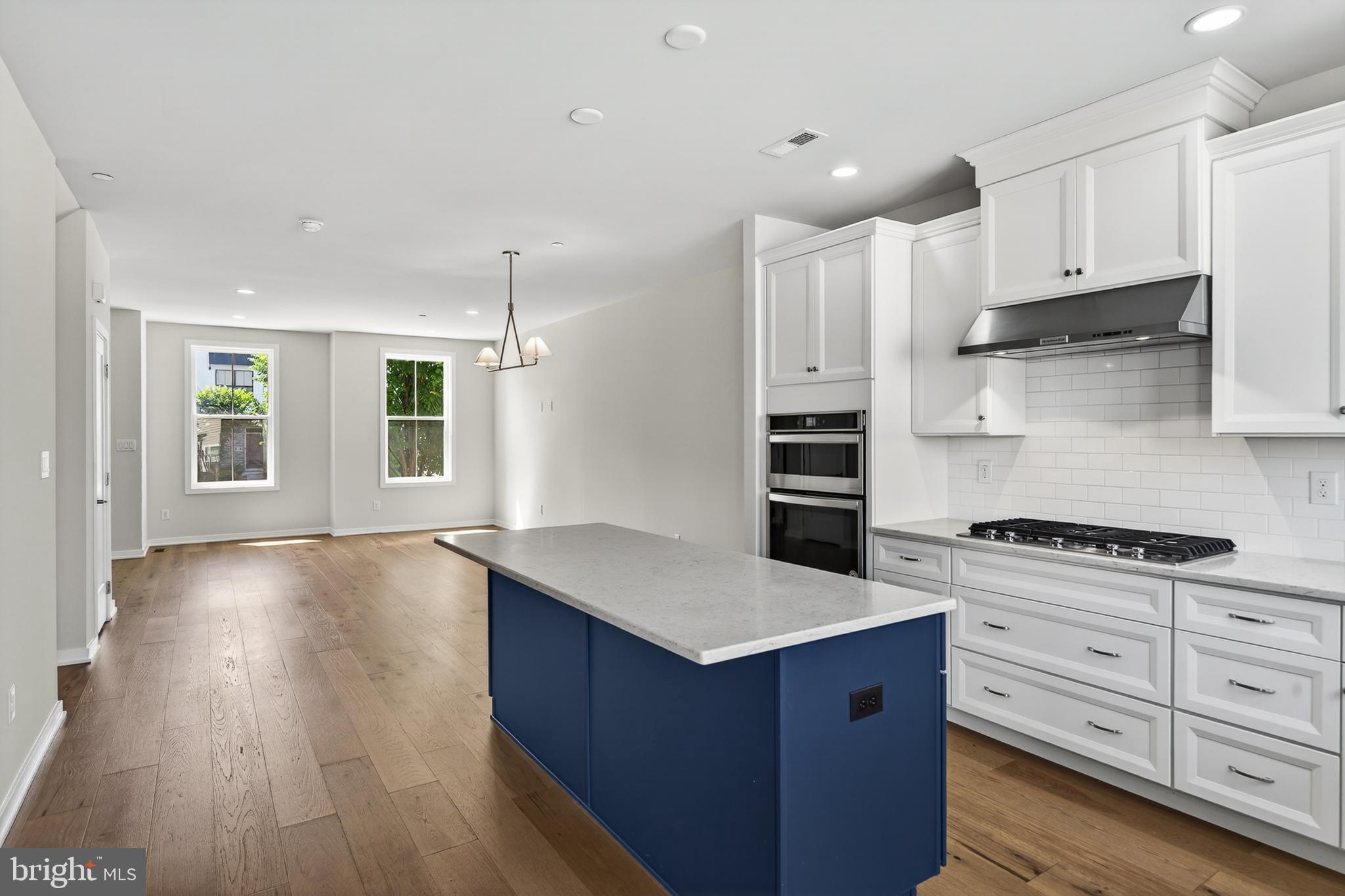 FRANKLIN STATION - Residential