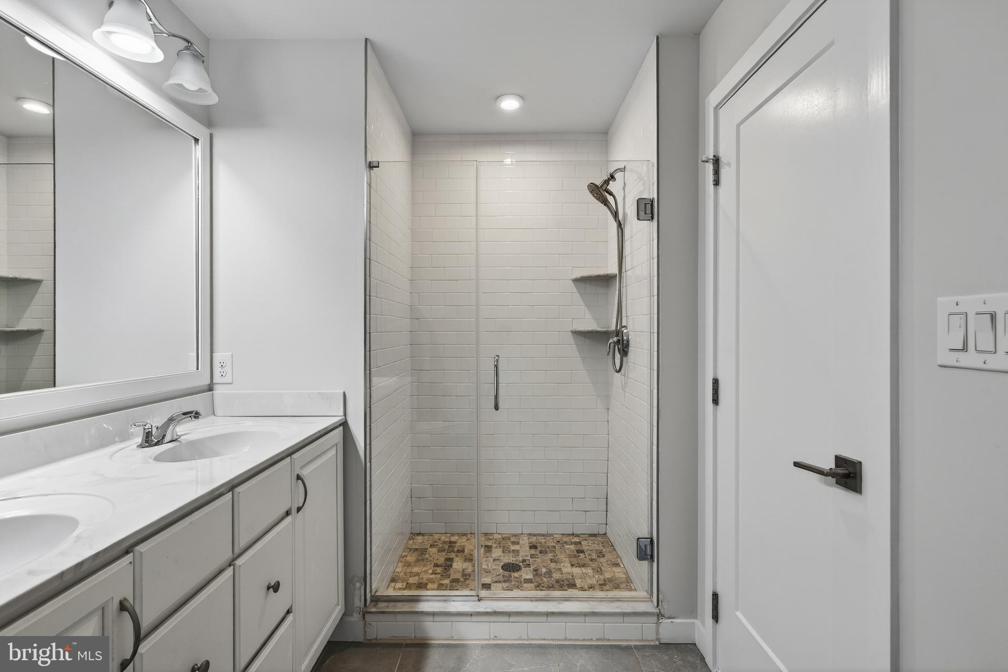 FRANKLIN STATION - Residential