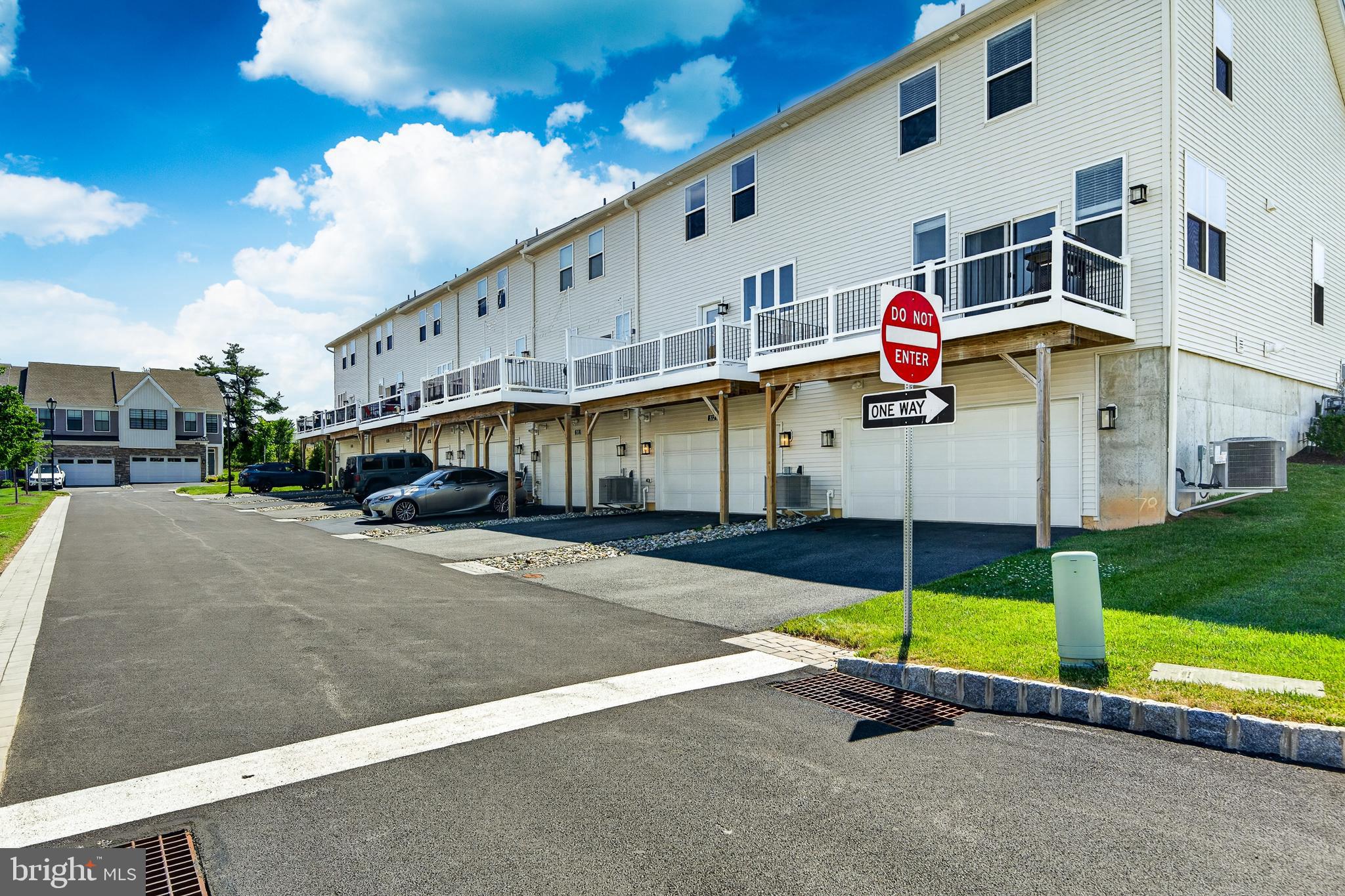 FRANKLIN STATION - Residential