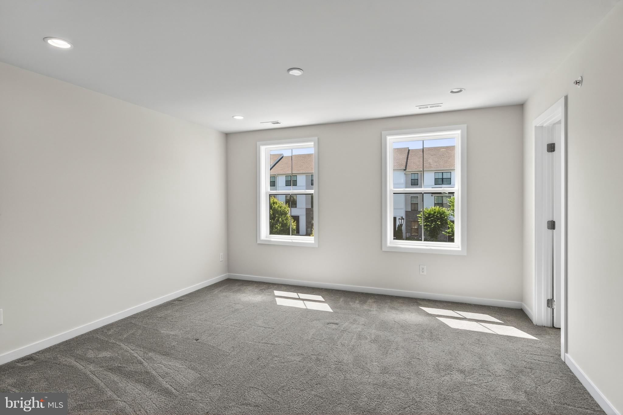 FRANKLIN STATION - Residential