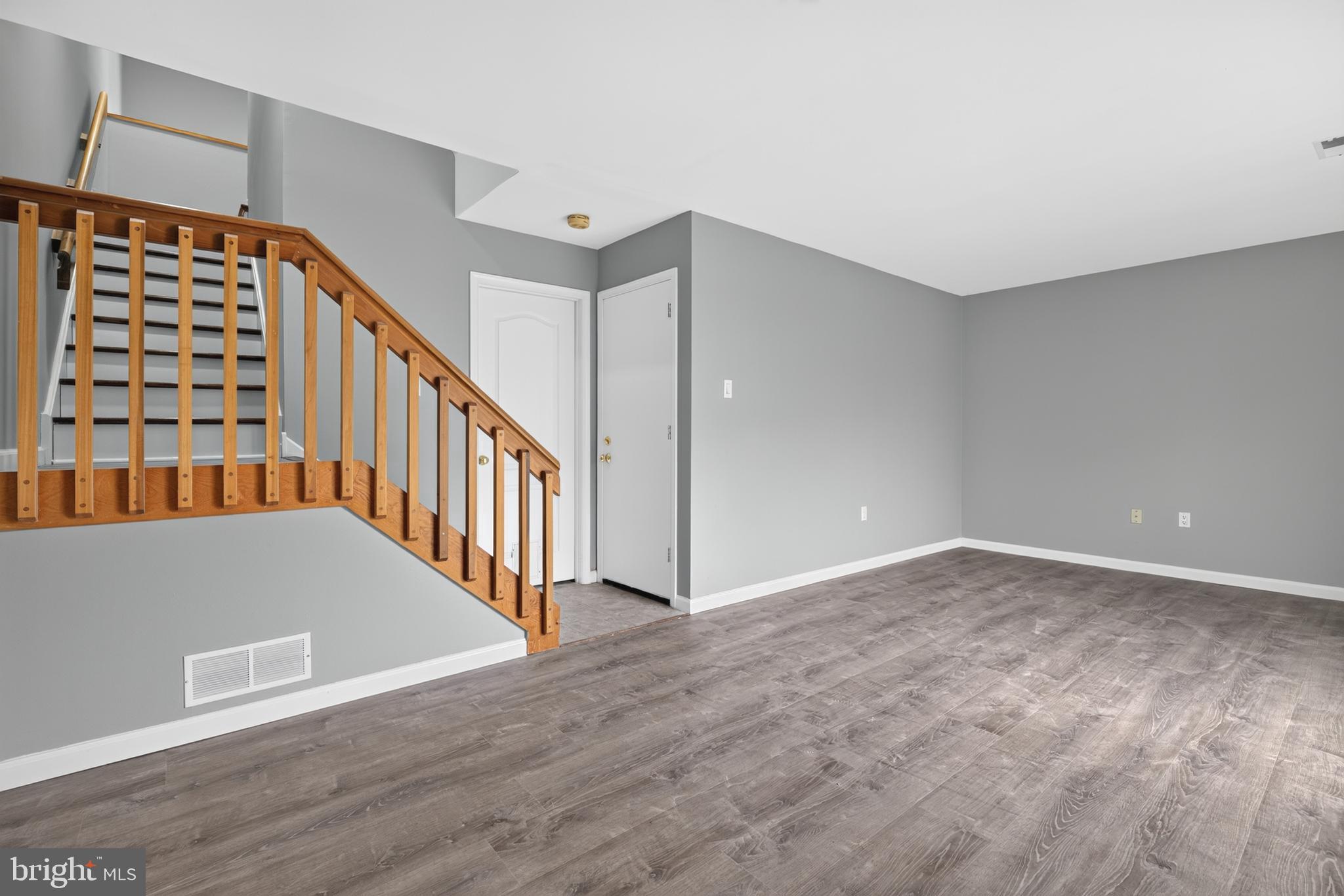 GWYNEDD POINTE - Residential