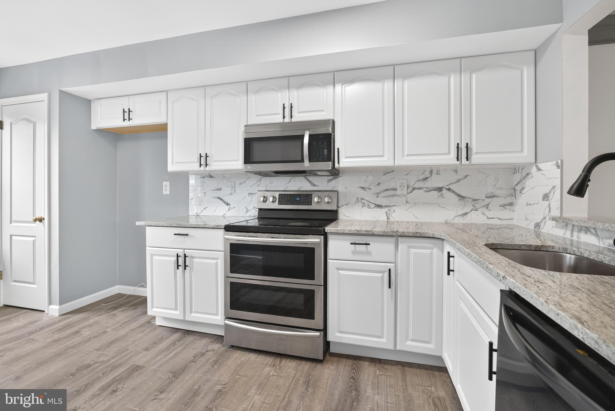 GWYNEDD POINTE - Residential