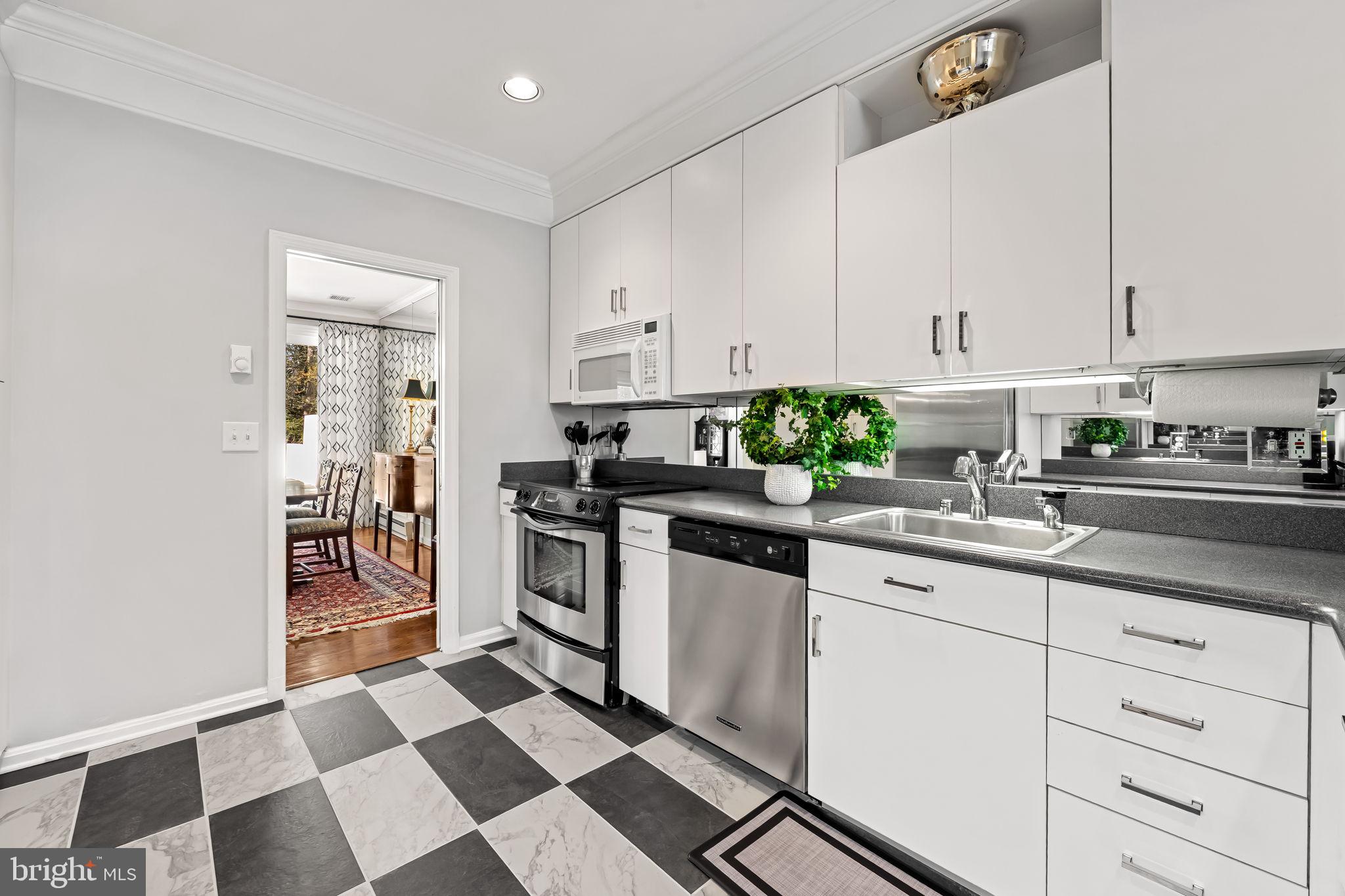 THORNTON WOOD - Residential