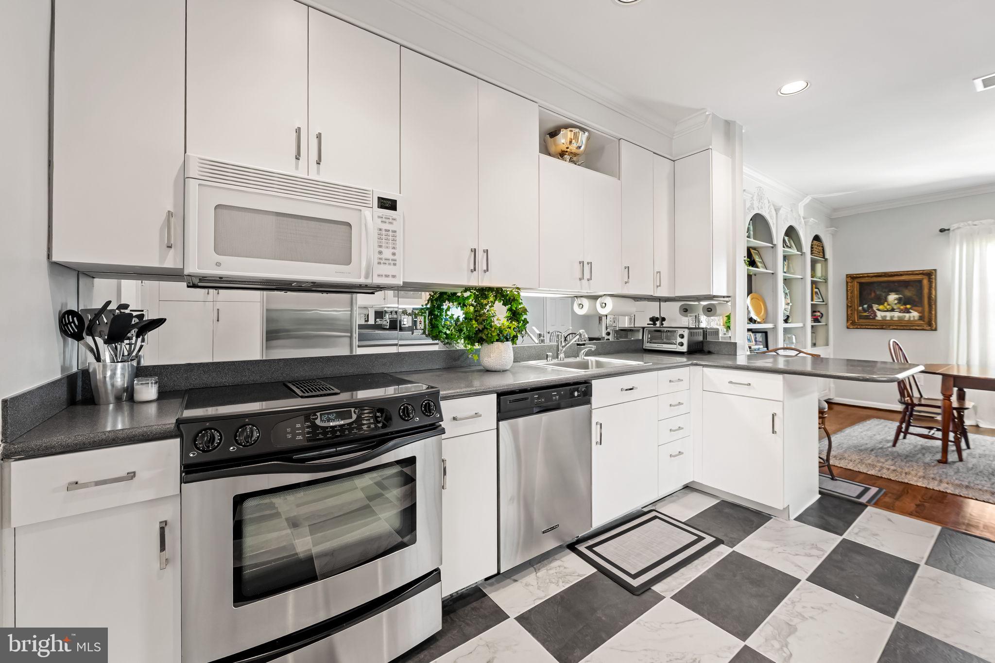 THORNTON WOOD - Residential