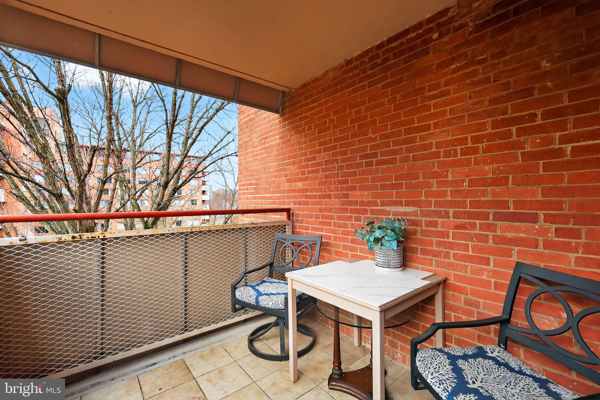 ROSSLYN - Residential