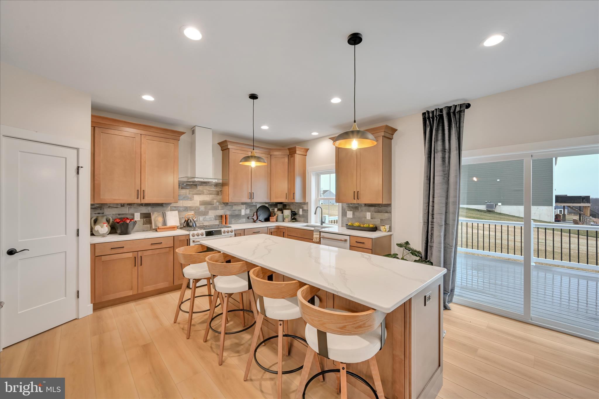 HAYS LANDING - Residential