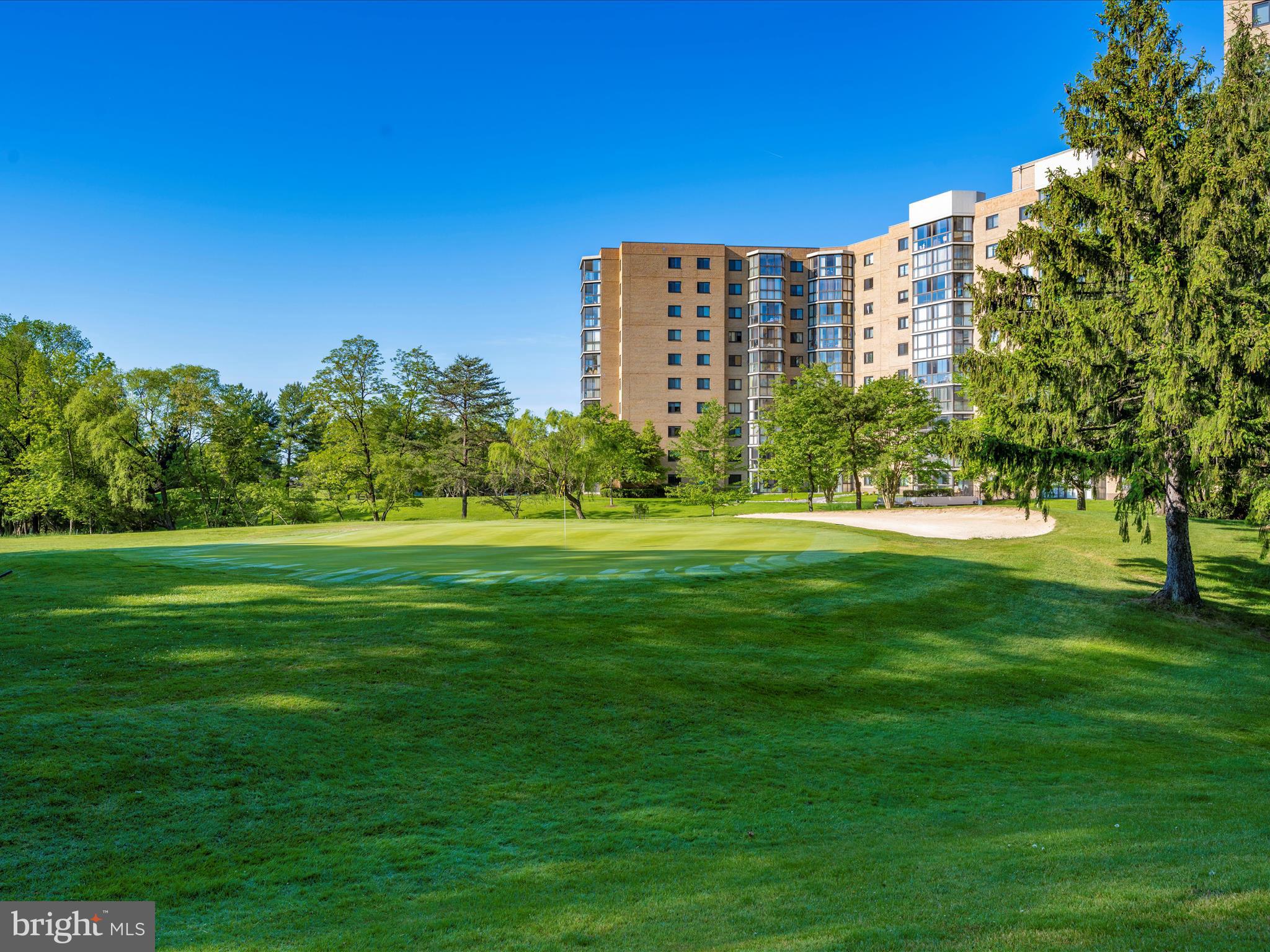 LEISURE WORLD - Residential
