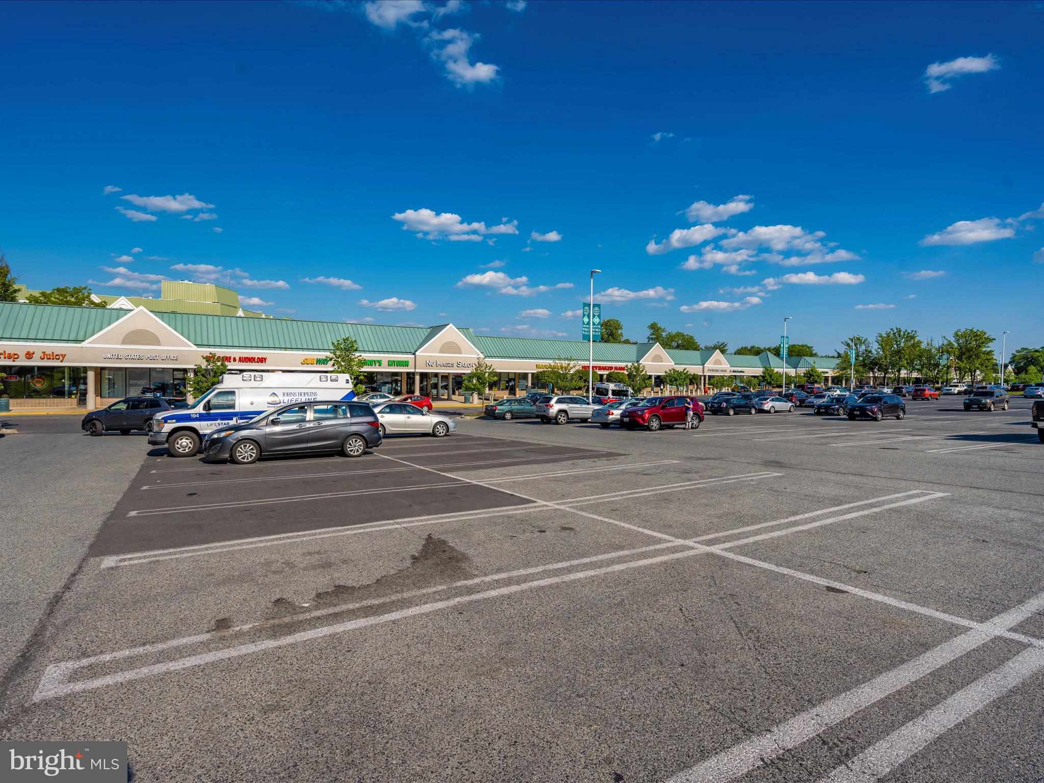 LEISURE WORLD - Residential