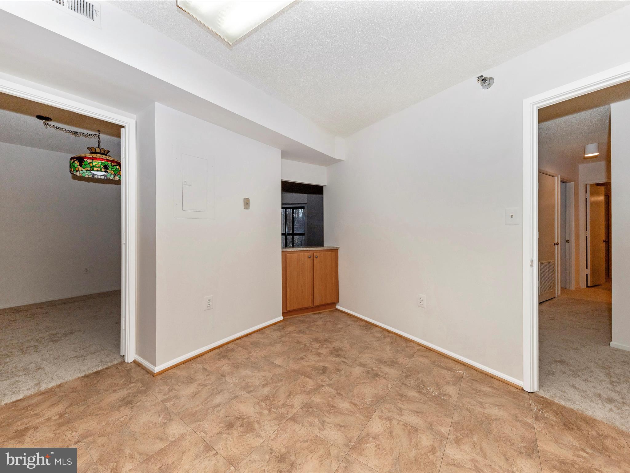 LEISURE WORLD - Residential