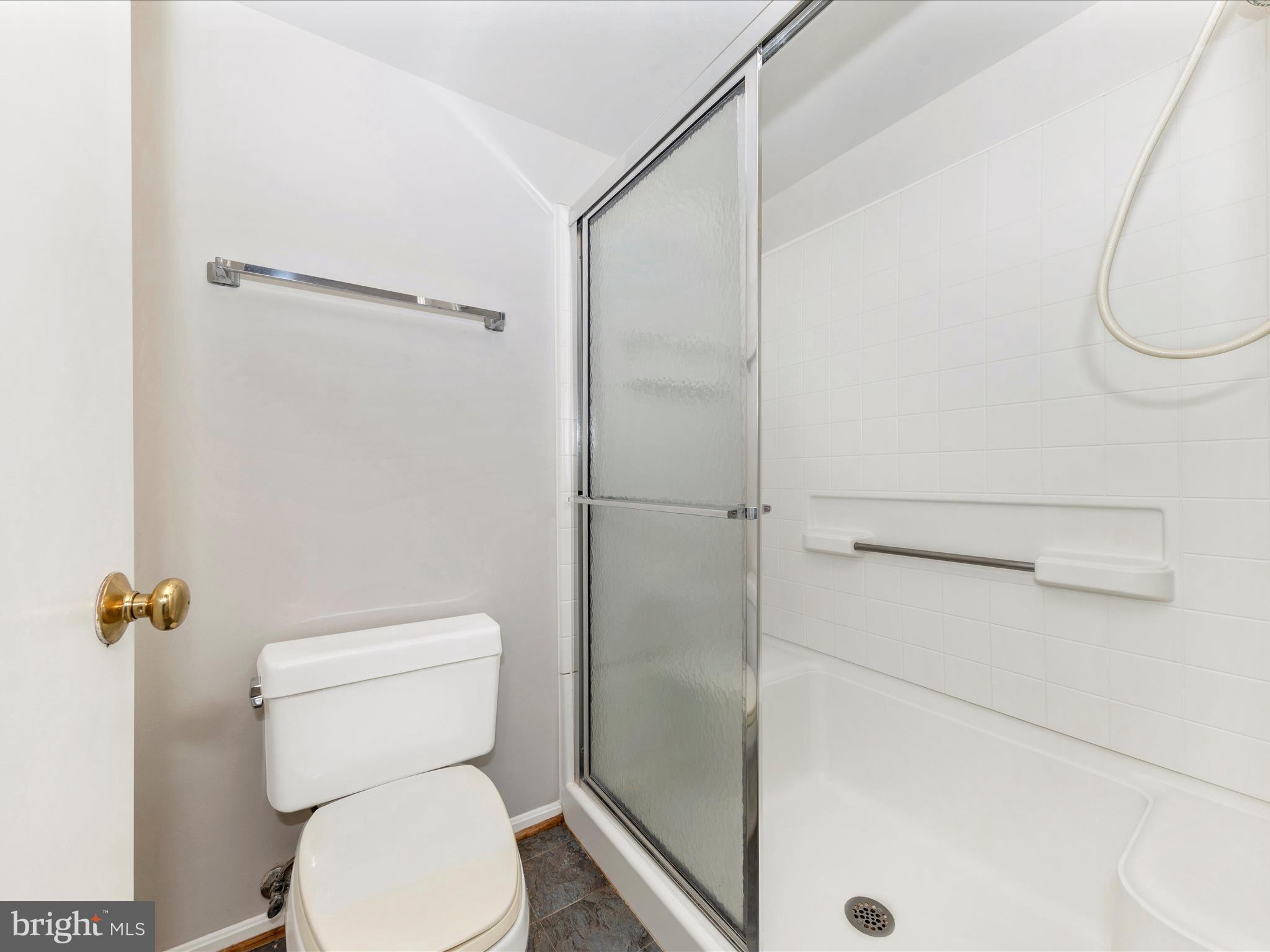 LEISURE WORLD - Residential