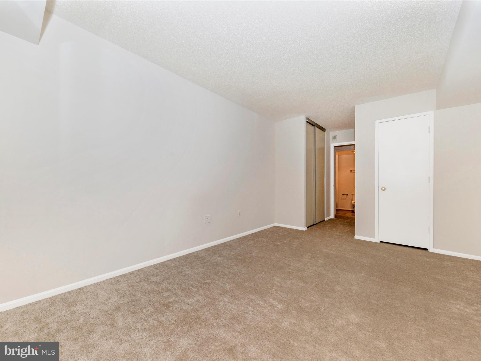 LEISURE WORLD - Residential