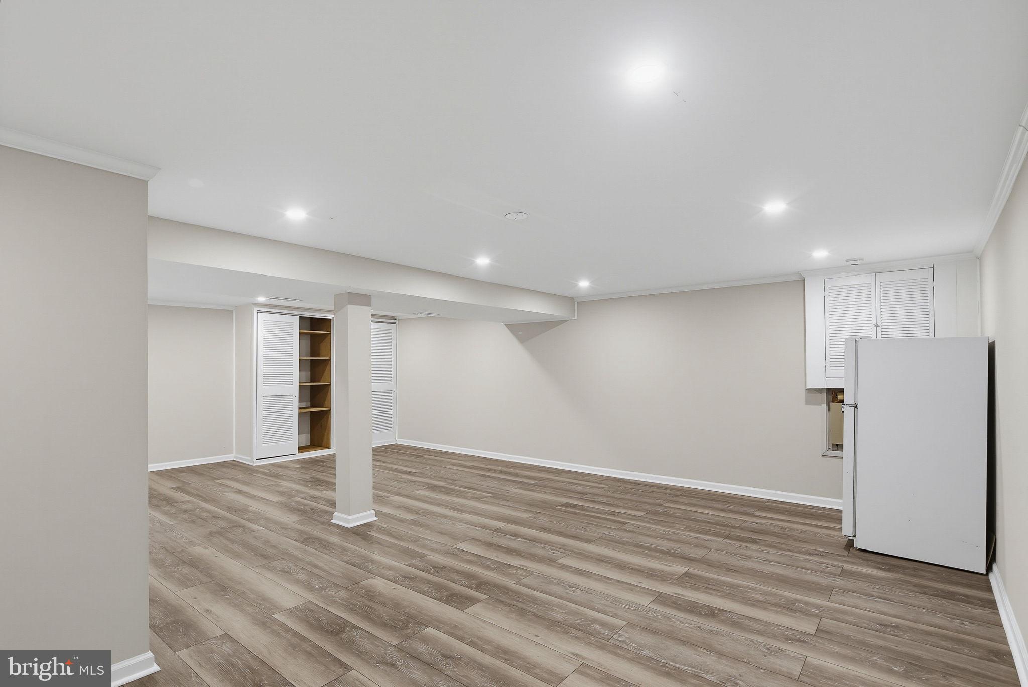 GLENFIELD MANOR - Residential
