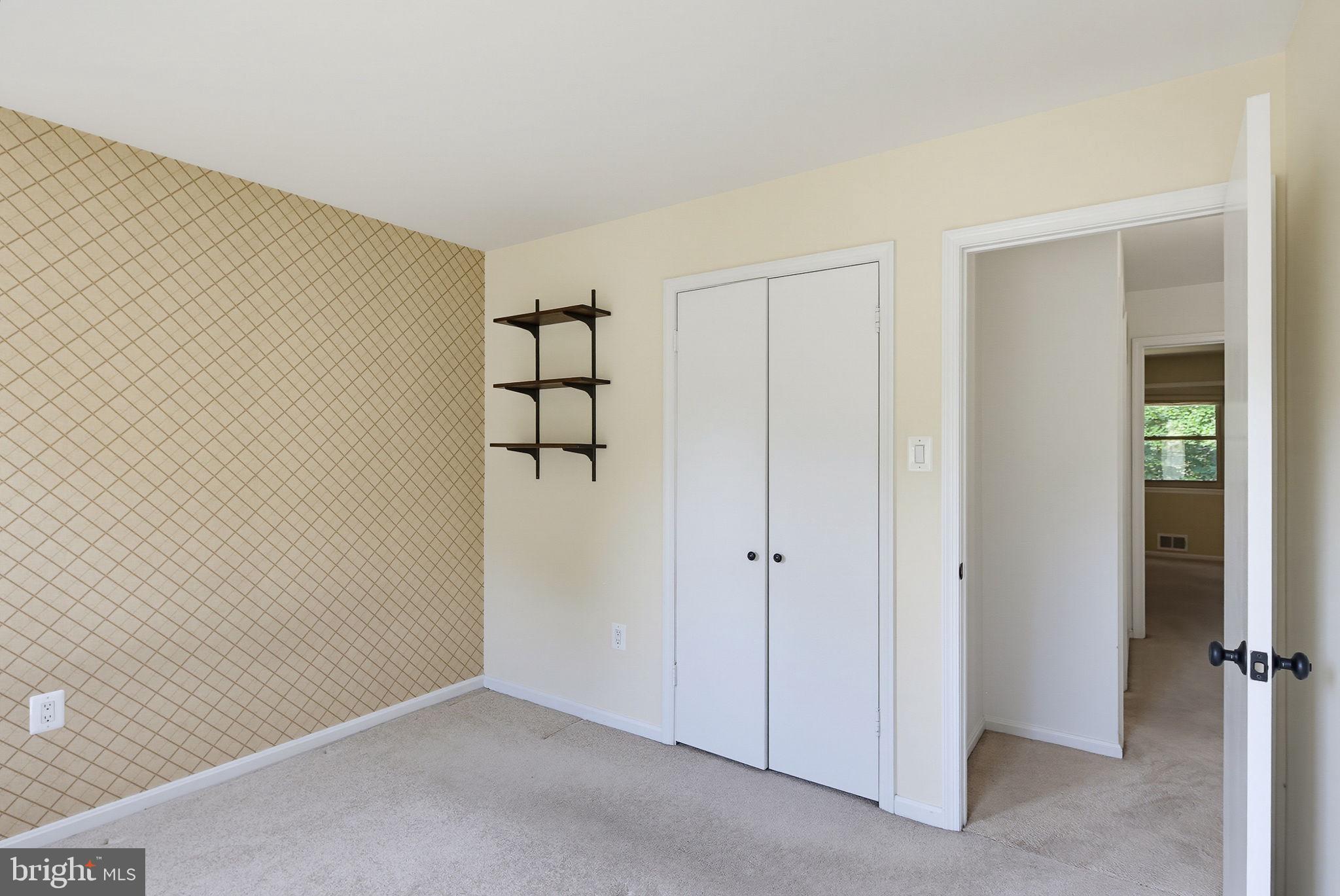 GLENFIELD MANOR - Residential