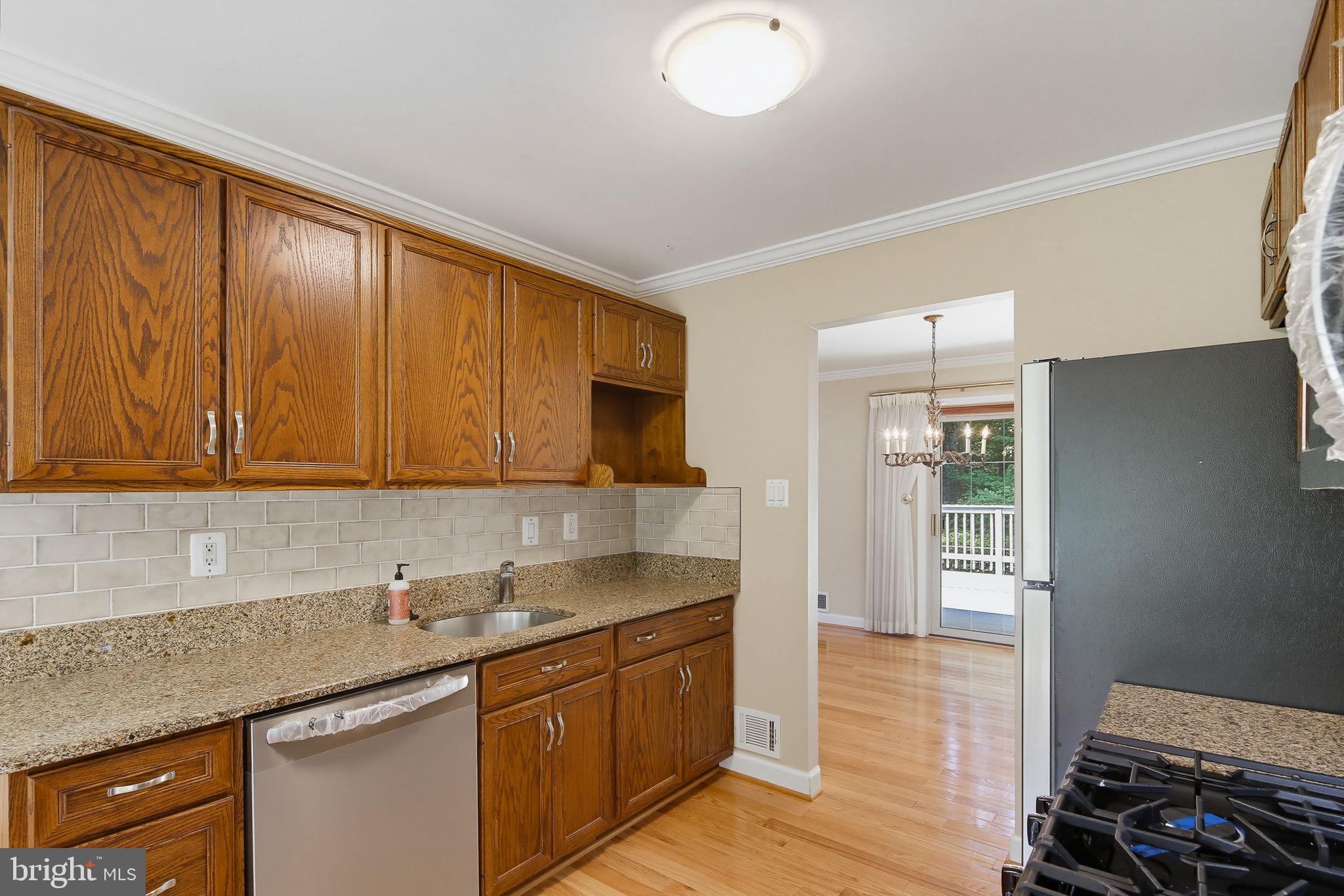 GLENFIELD MANOR - Residential