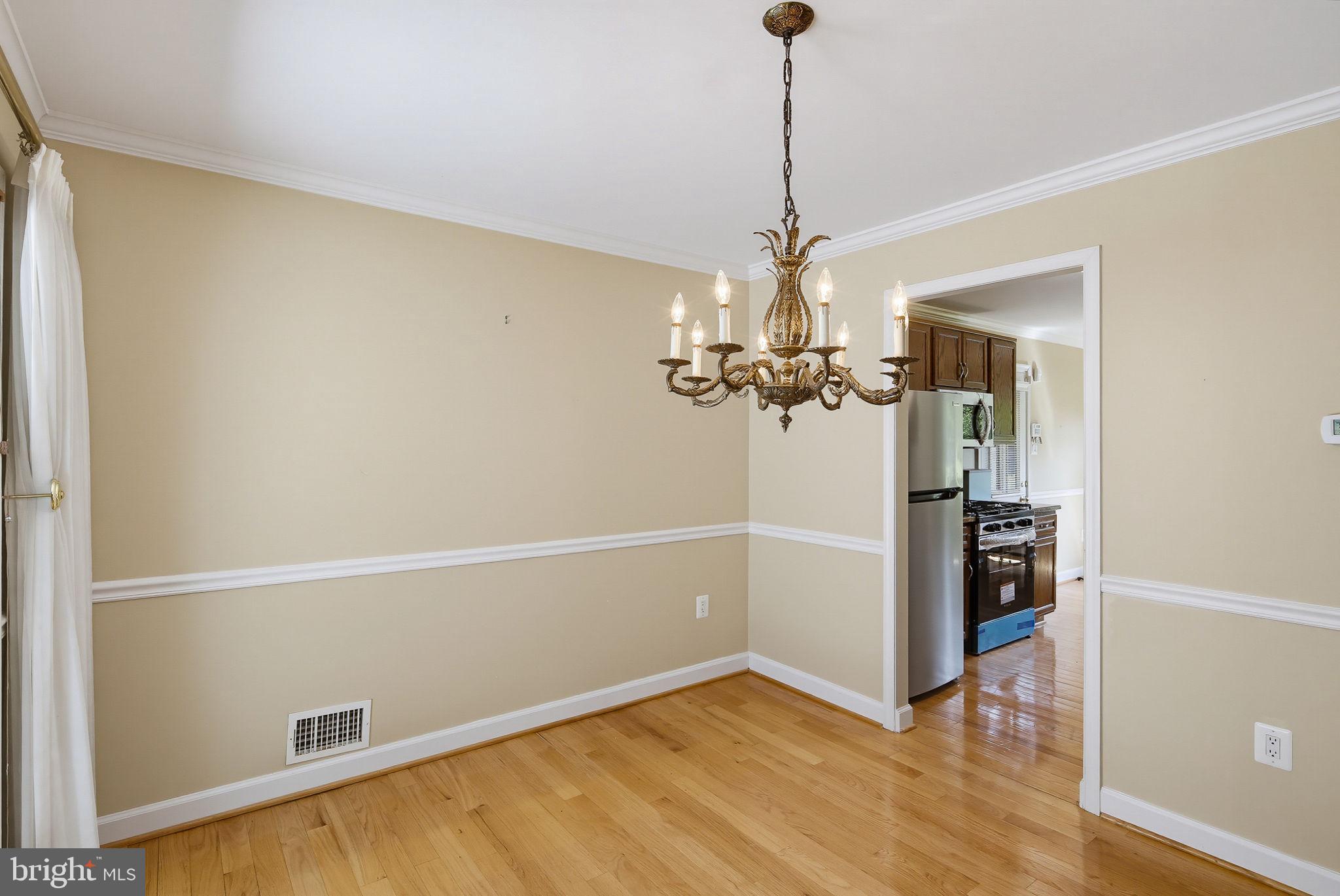GLENFIELD MANOR - Residential