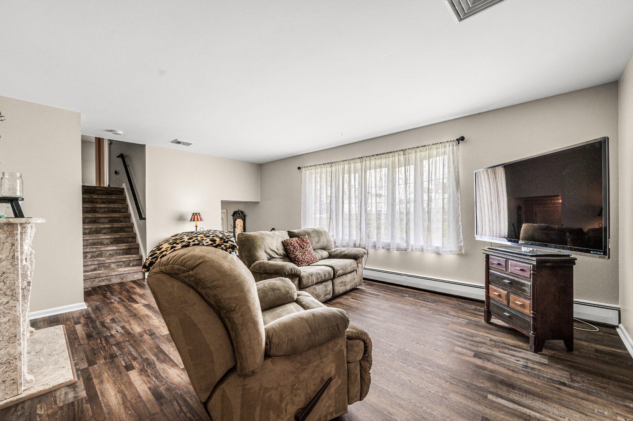 TREVOSE - Residential