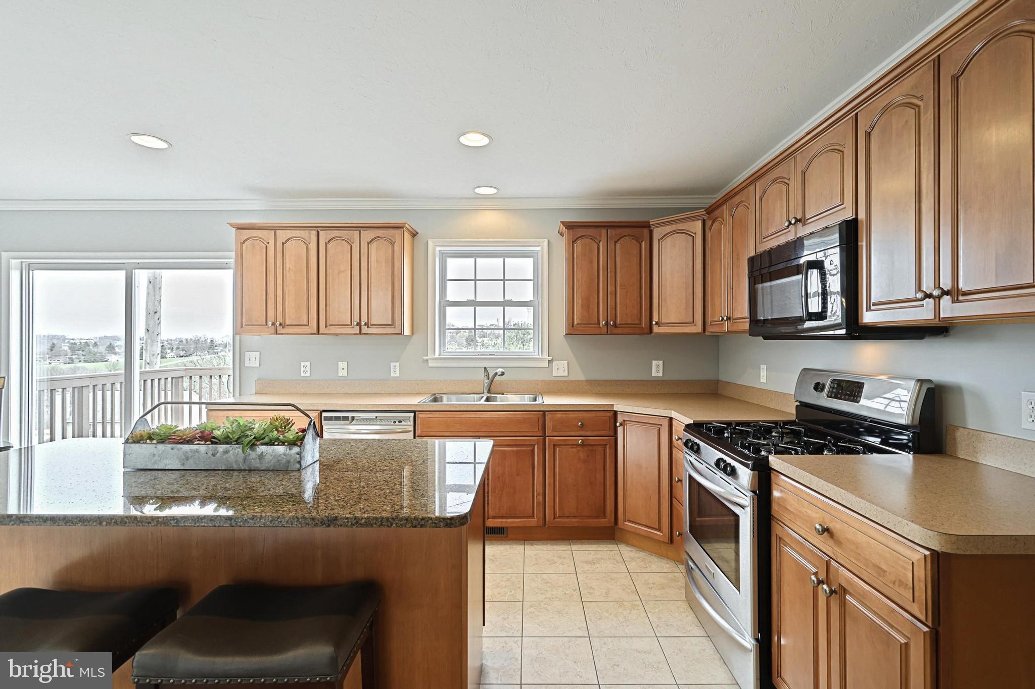 WINDSOR TWP - Residential