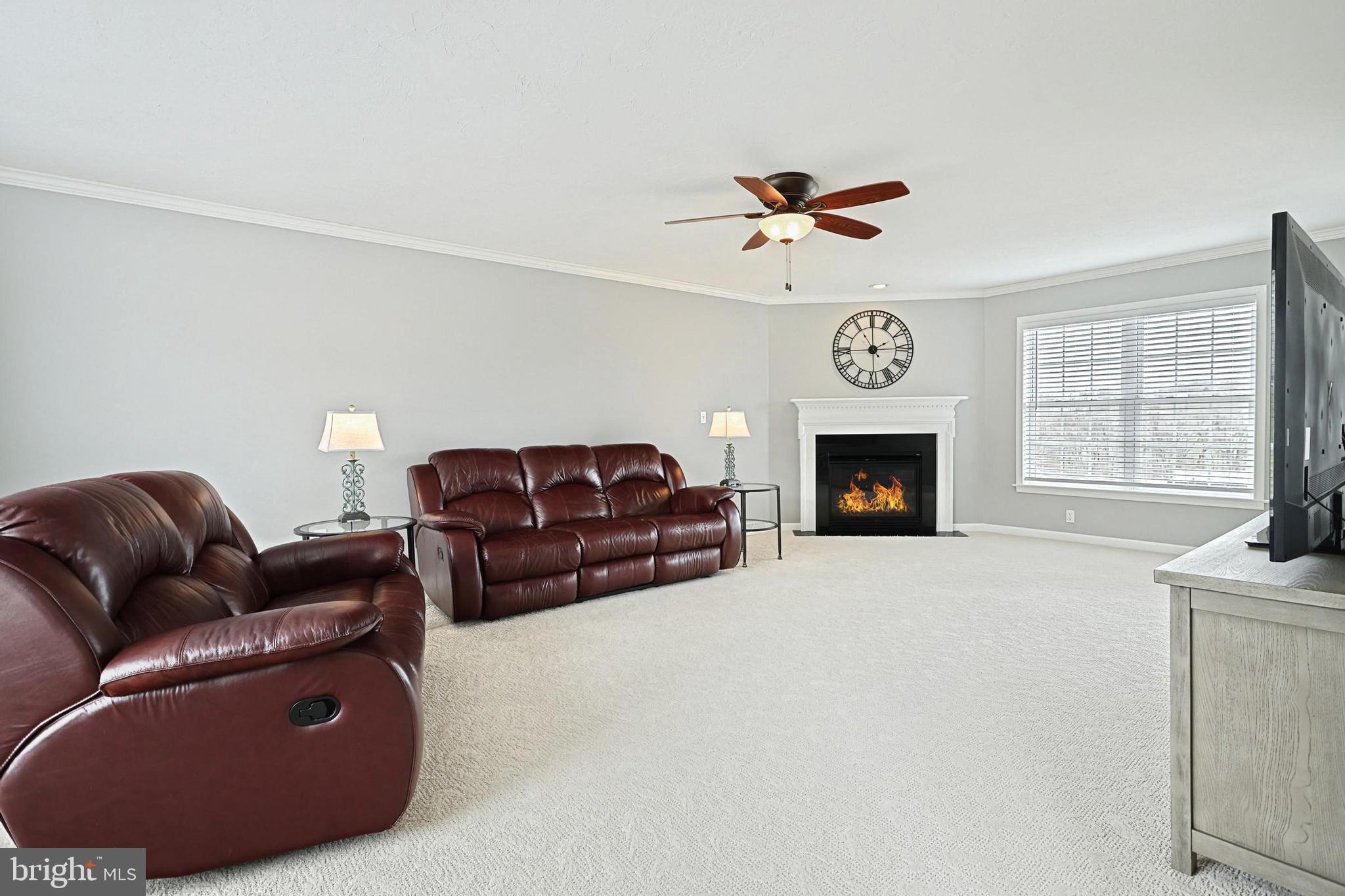 WINDSOR TWP - Residential